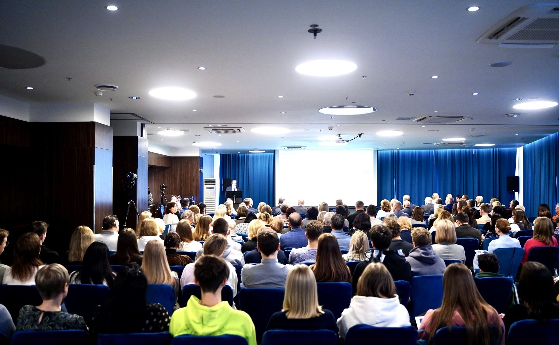 Наталия Косихина и Александр Русаков приняли участие в форуме «Инновации. Бизнес. Образование — 2022: новые вызовы в новых реалиях»