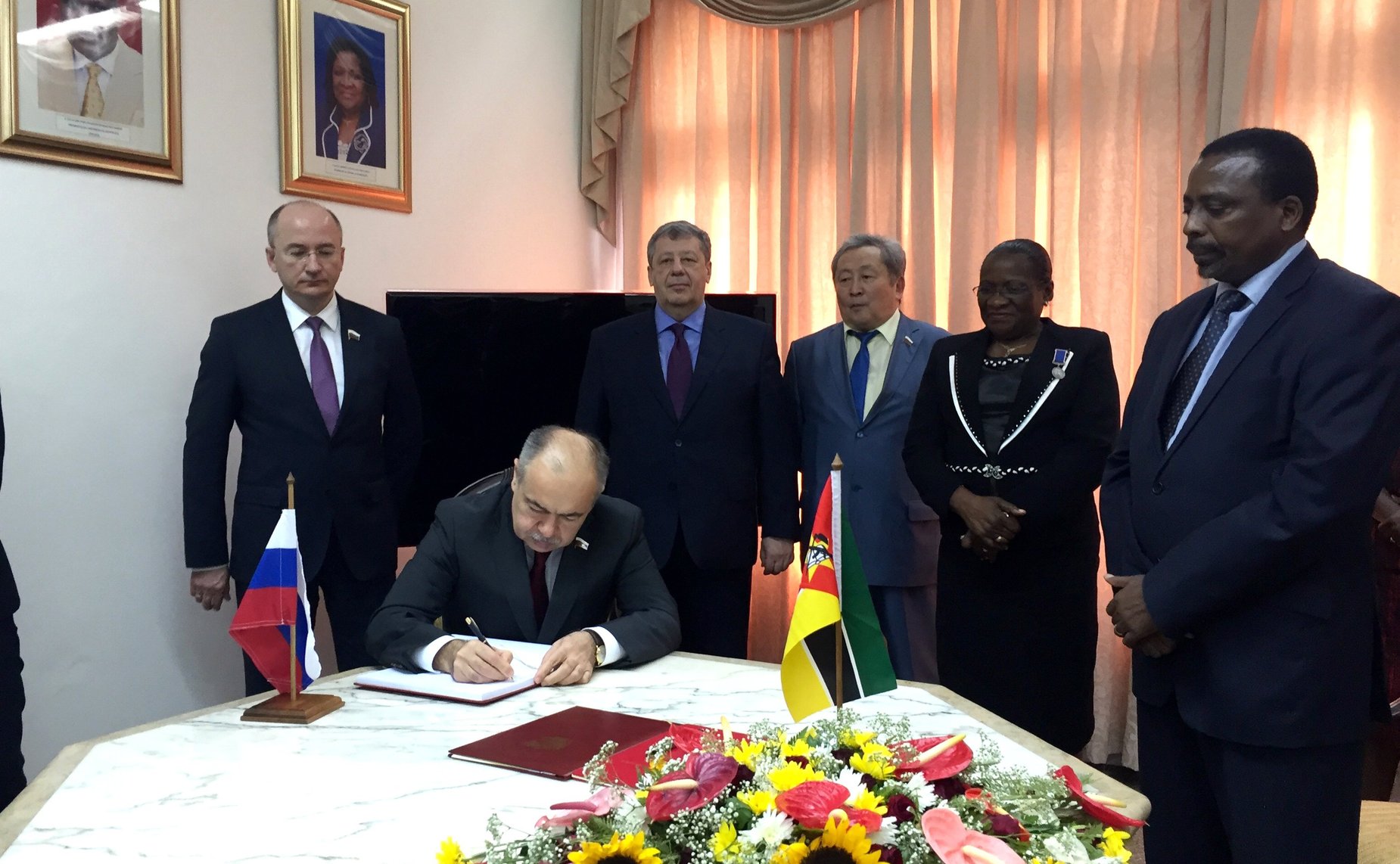 Рабочий визит делегации Совета Федерации во главе с заместителем Председателя Совета Федерации Ильясом Умахановым в Республику Мозамбик