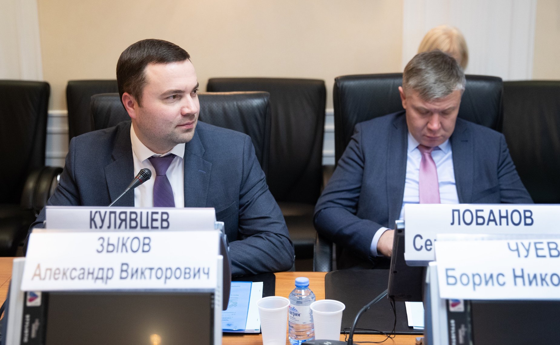 Парламентские слушания на тему «Вопросы обеспечения поставок продукции (товаров) в районы Крайнего Севера и приравненные к ним местности с ограниченным сроком завоза грузов»