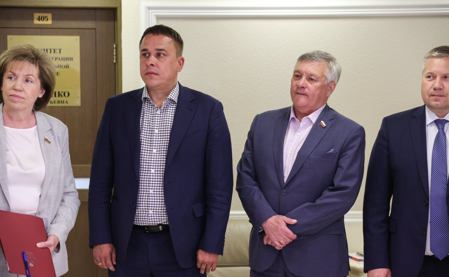 Открытие выставки, посвященной 90-летию начала освоения Арктики