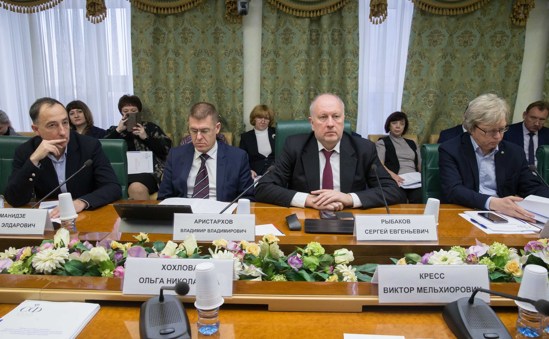 «Круглый стол» Комитета СФ по науке, образованию и культуре