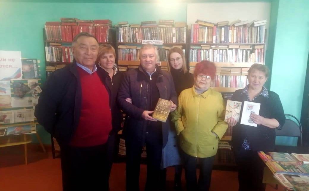 Сергей Михайлов в рамках региональной недели посетил объекты социальной инфраструктуры сел Кыринского района