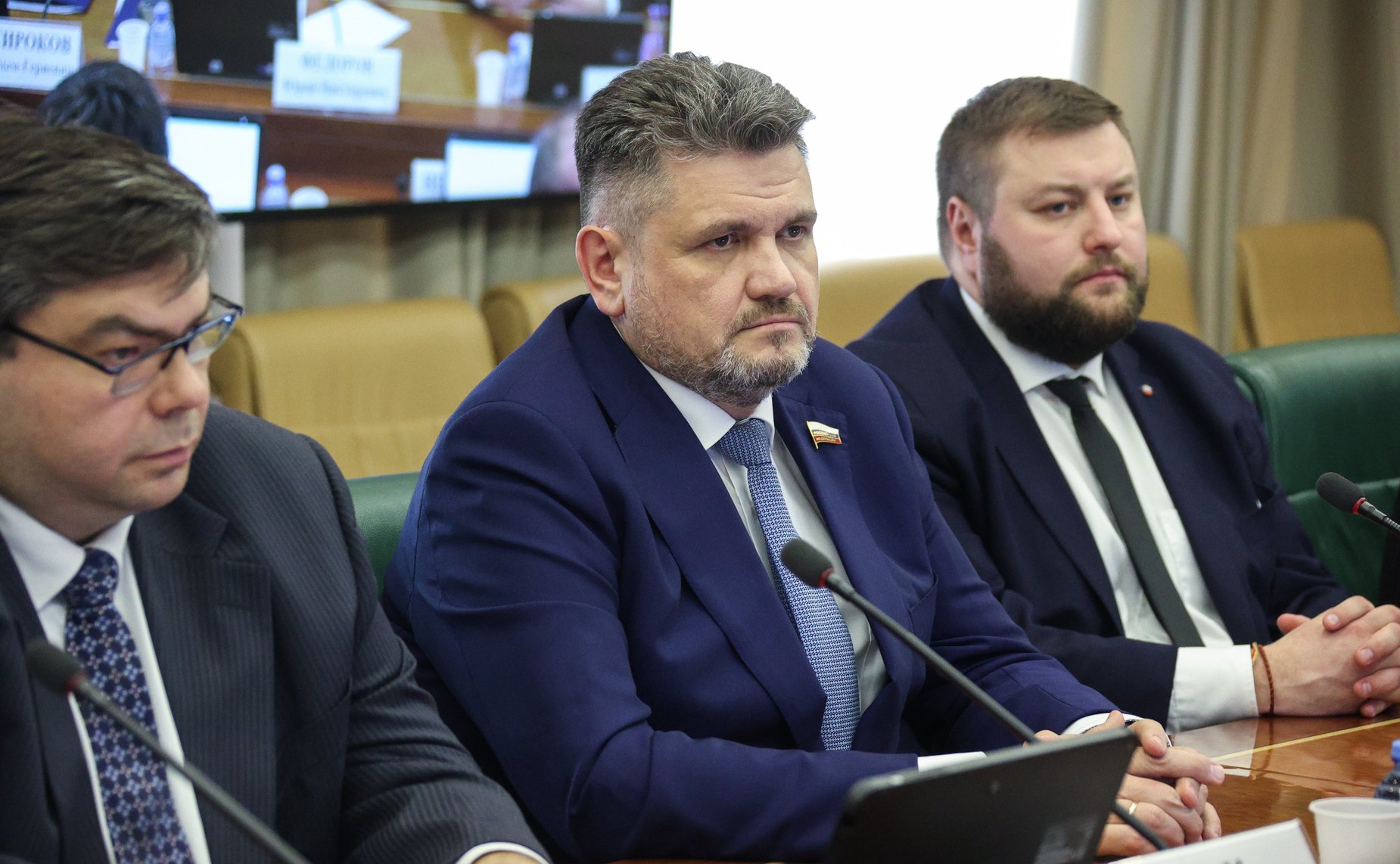 Александр Жуков