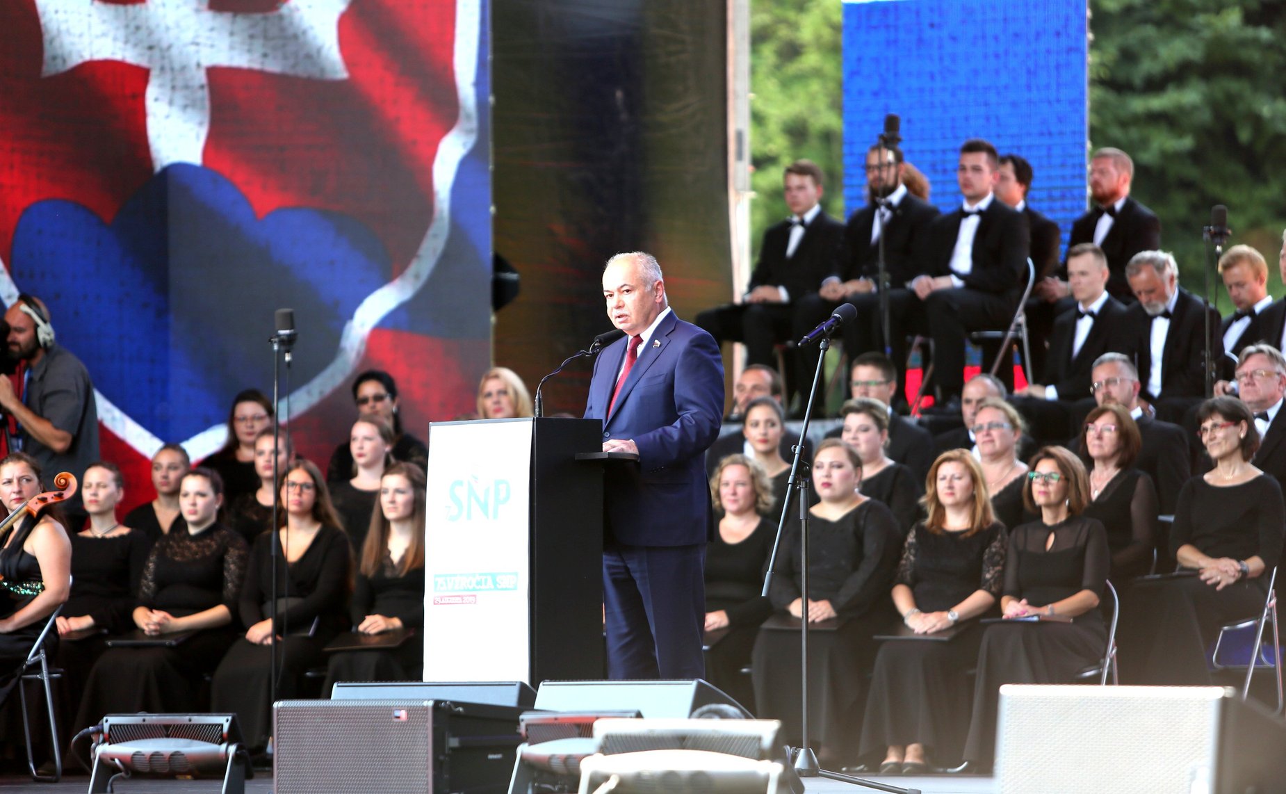 Ильяс Умаханов