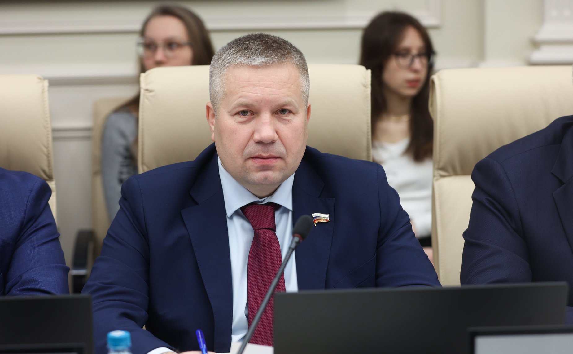 Денис Гусев