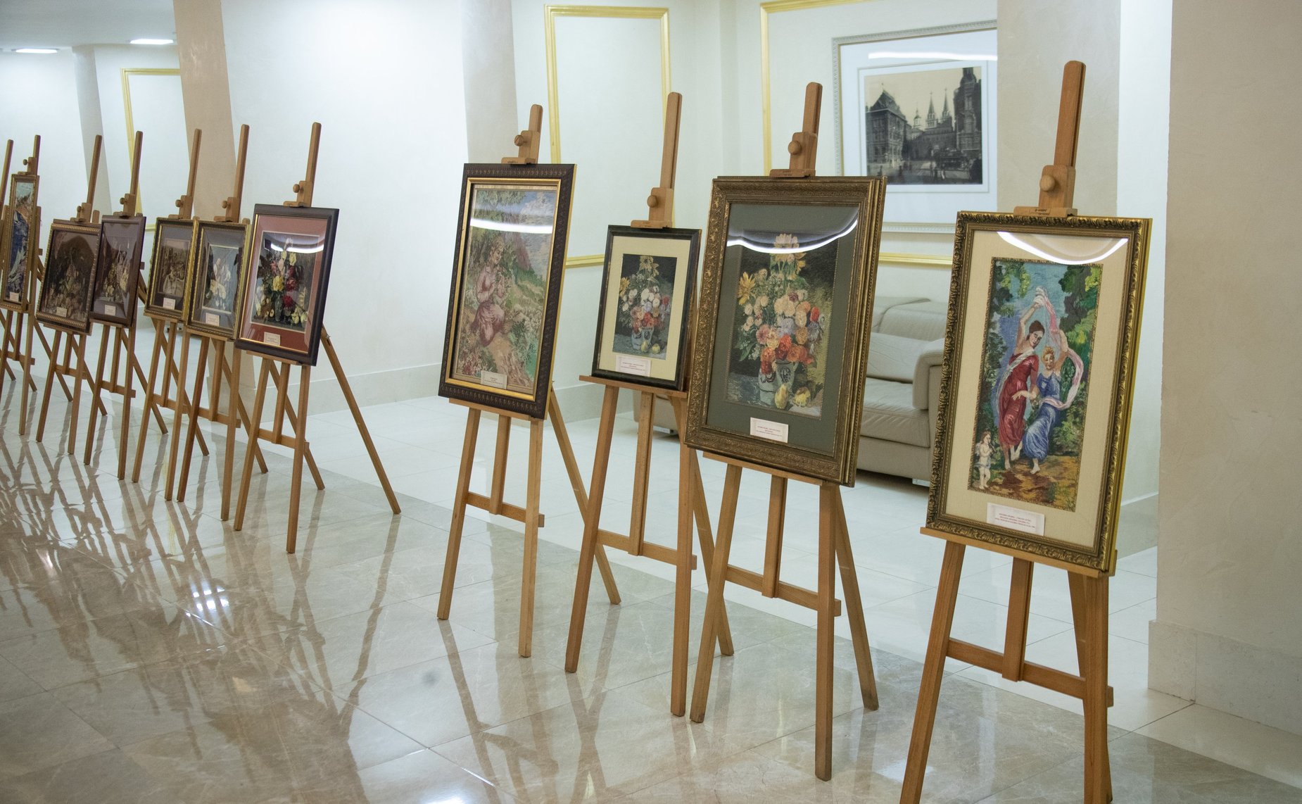 Открытие в Совете Федерации выставки «Шедевры мирового изобразительного искусства в вышивках А. Фединой»