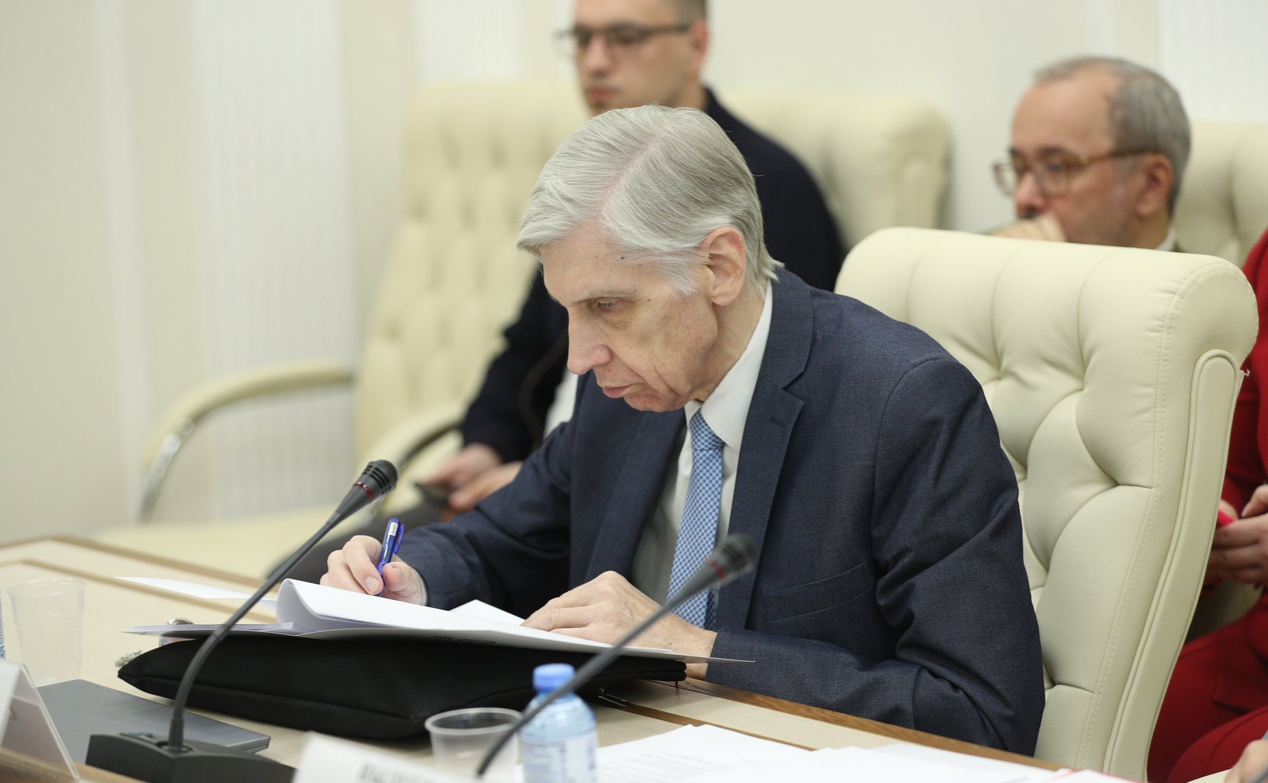 «Круглый стол» Временной комиссии СФ по защите государственного суверенитета и предотвращению вмешательства во внутренние дела РФ