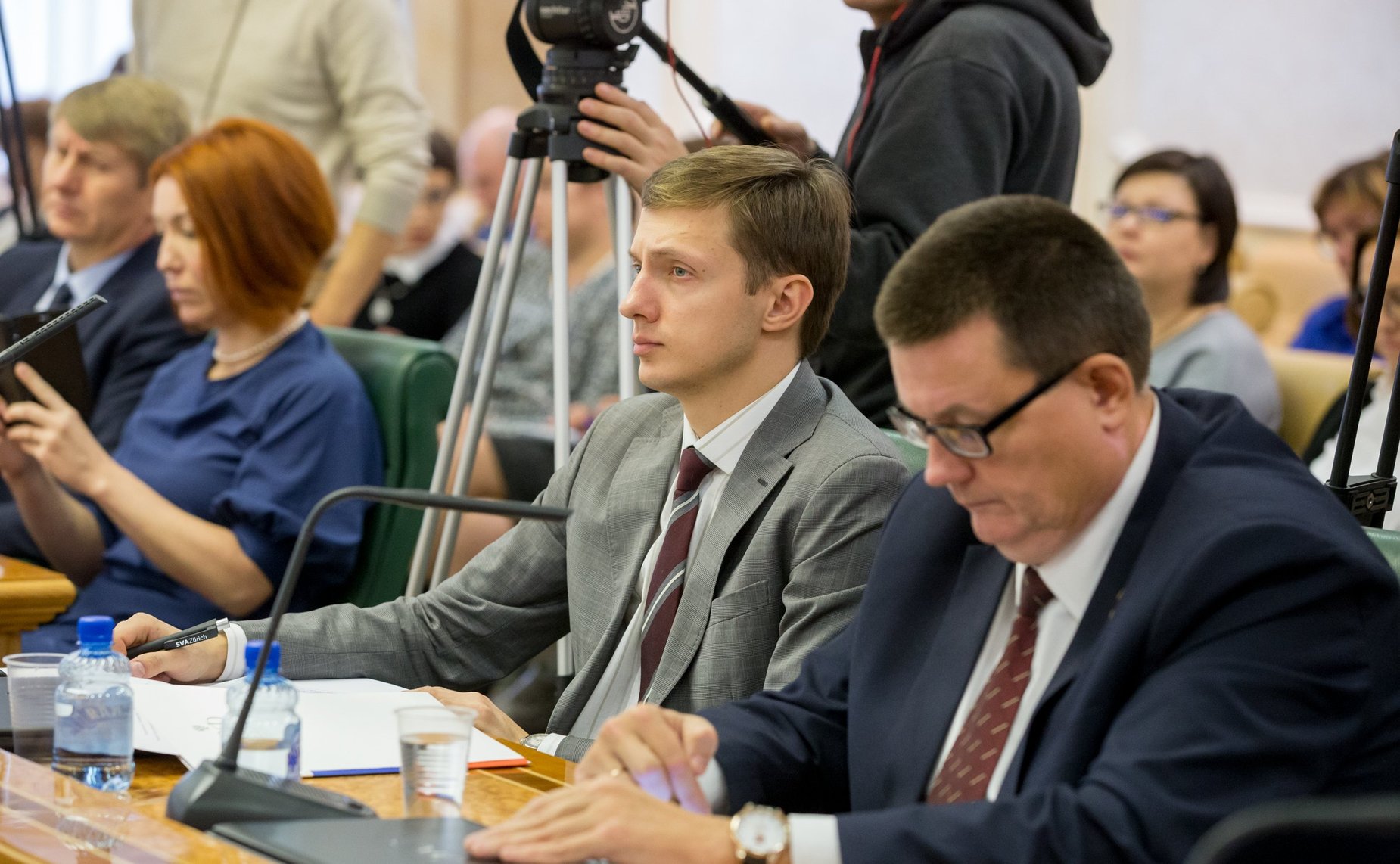 Парламентские слушания на тему «Совершенствование семейного законодательства в целях защиты семьи и традиционных семейных ценностей»