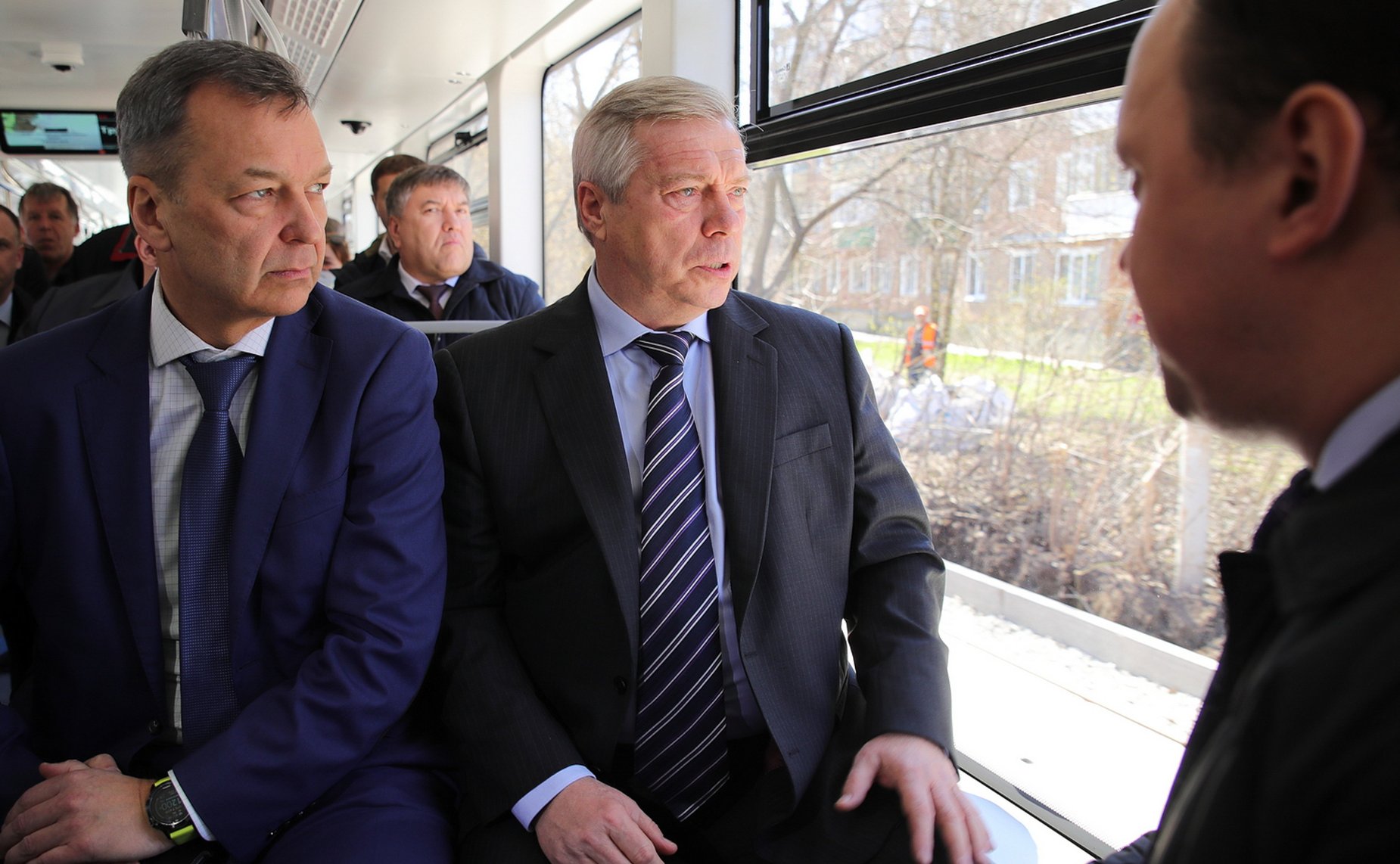 Первый заместитель Председателя Совета Федерации Андрей Яцкин и губернатор Ростовской области Василий Голубев проинспектировали объекты городской инфраструктуры г. Таганрога