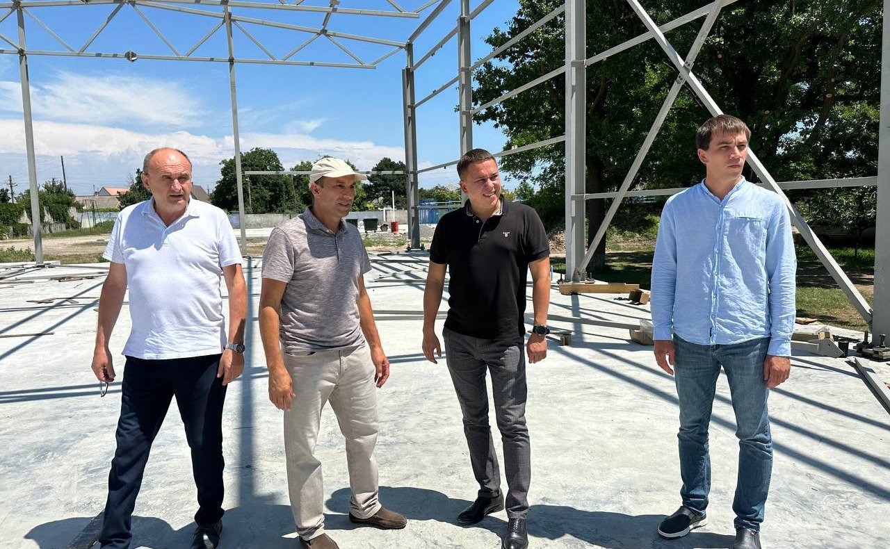 Айрат Гибатдинов побывал в новых регионах РФ