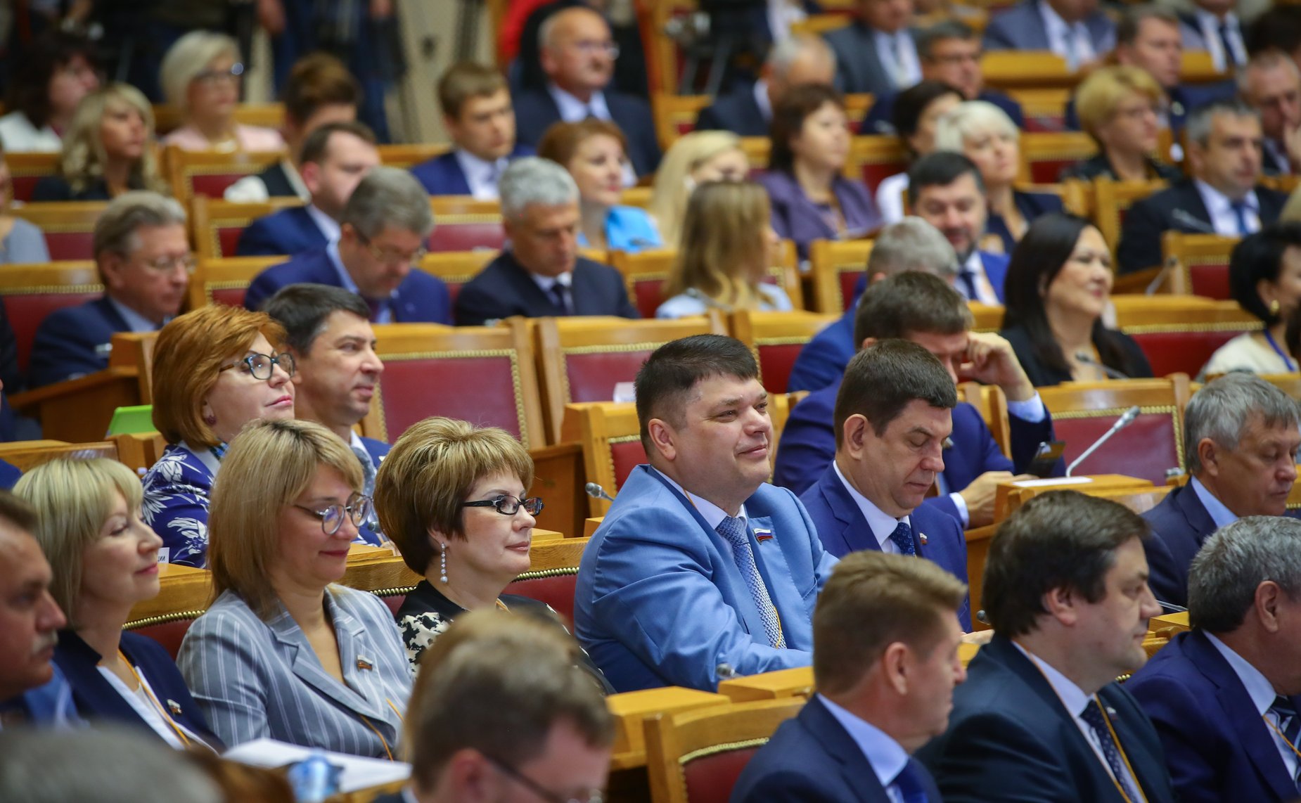 Пленарное заседание VI Форума регионов России и Беларуси на тему «Межрегиональные связи как основа формирования единого культурного и гуманитарного пространства народов России и Беларуси»