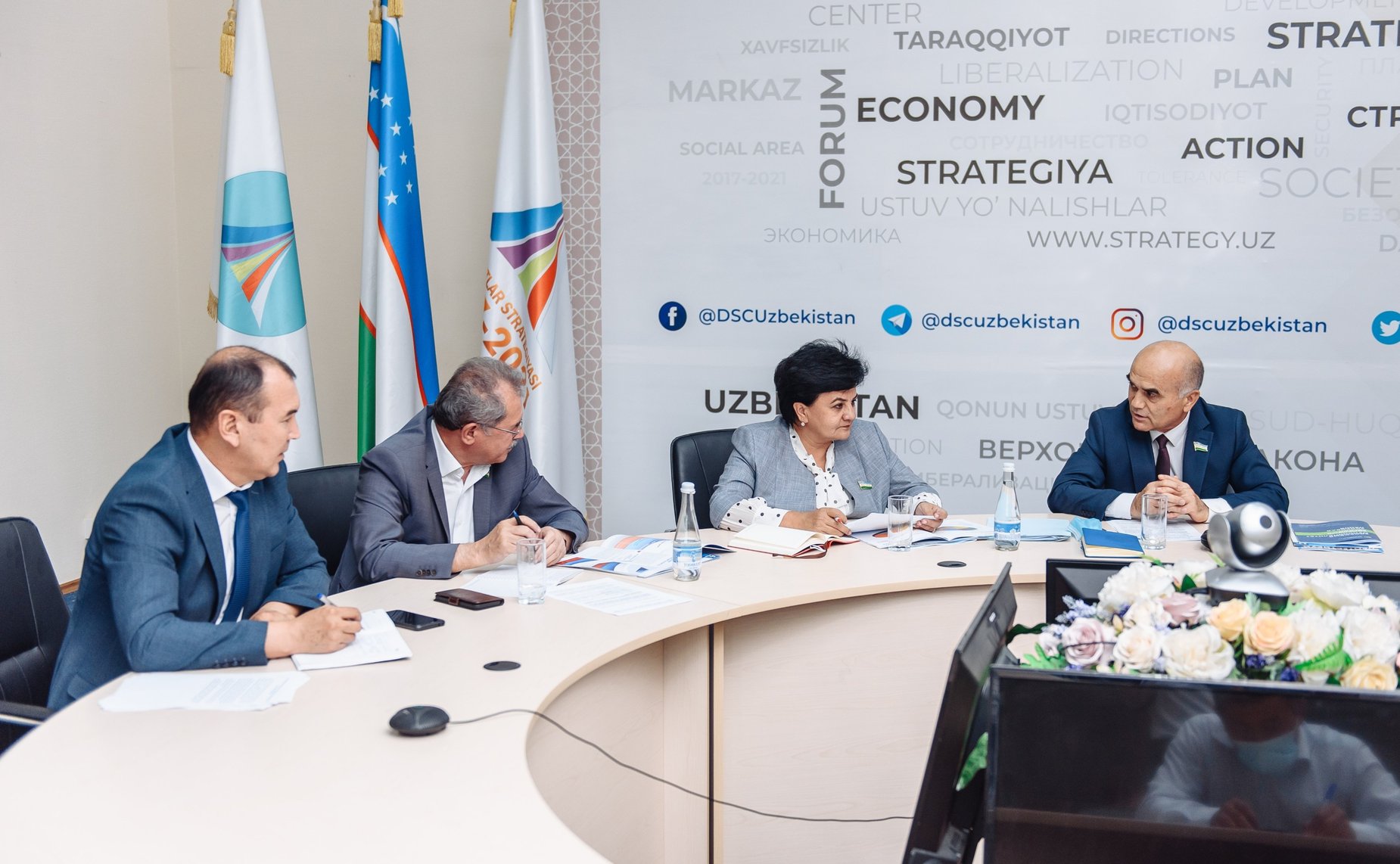 Юрий Архаров принял участие в Международной выставке «Здравоохранение TIHE-2021», проходящей в Ташкенте