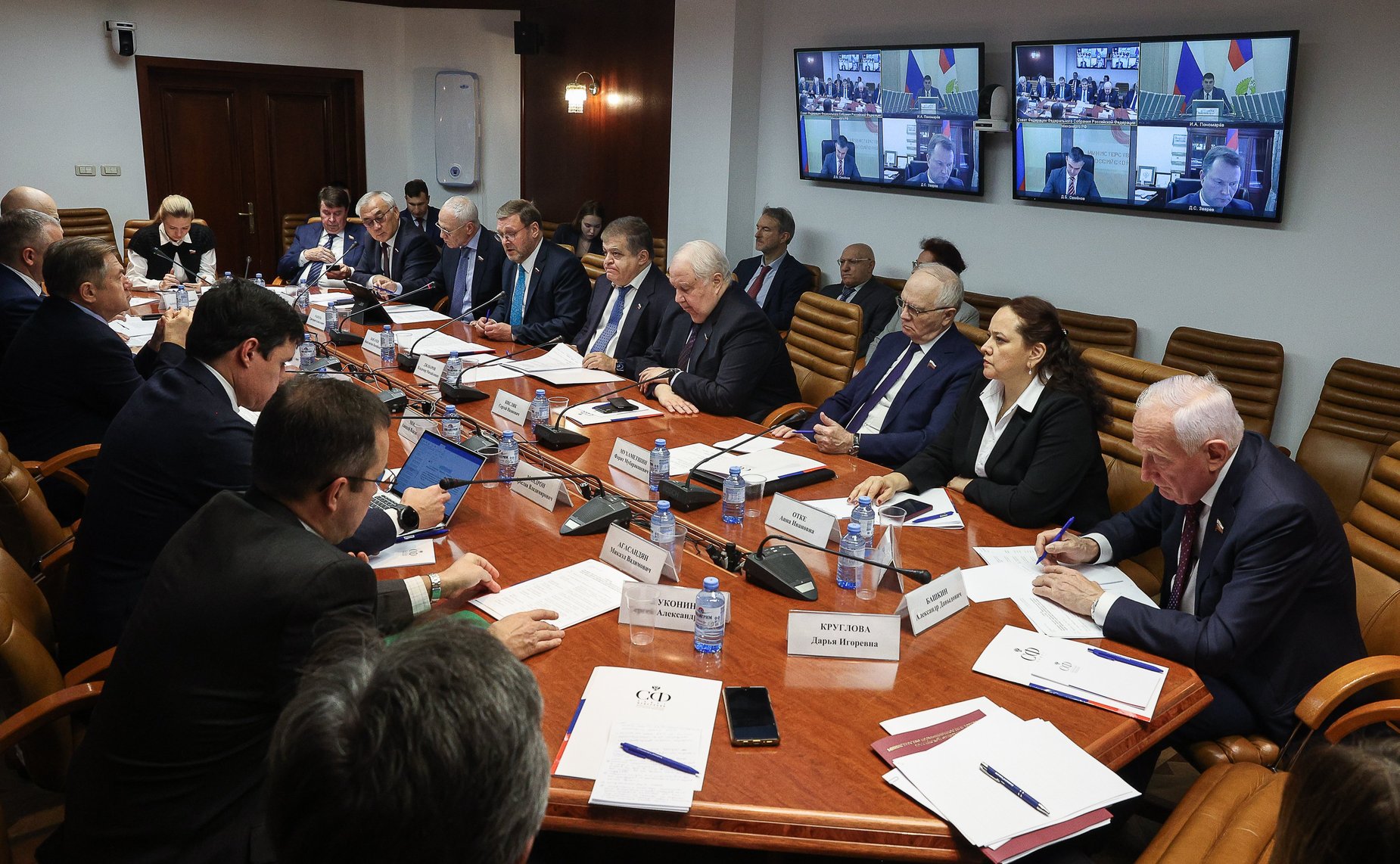 Круглый стол Комитета СФ по международным делам «Председательство РФ в органах Евразийского экономического союза: основные задачи, проблемы и перспективы развития евразийской интеграции»