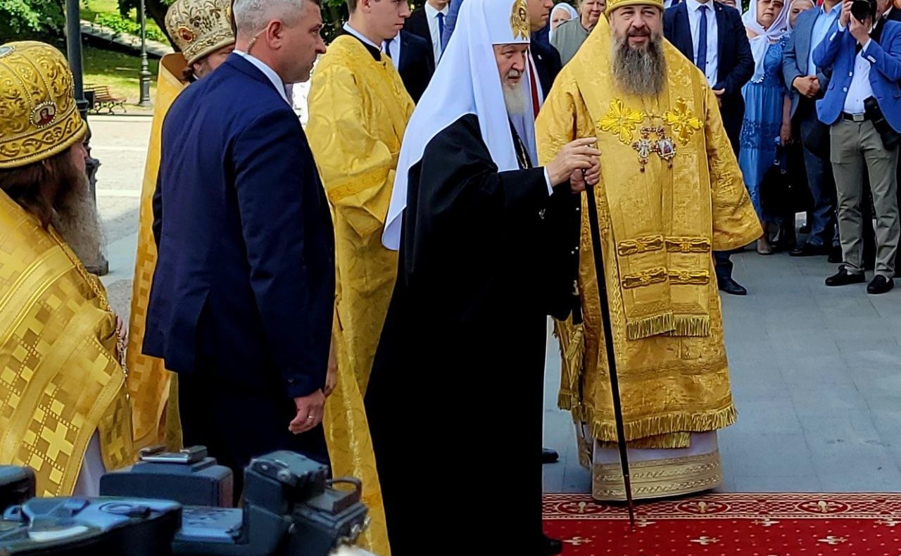 Юлия Лазуткина приняла участие в великом освящении Спасского кафедрального собора и божественной литургии в новоосвященном храме