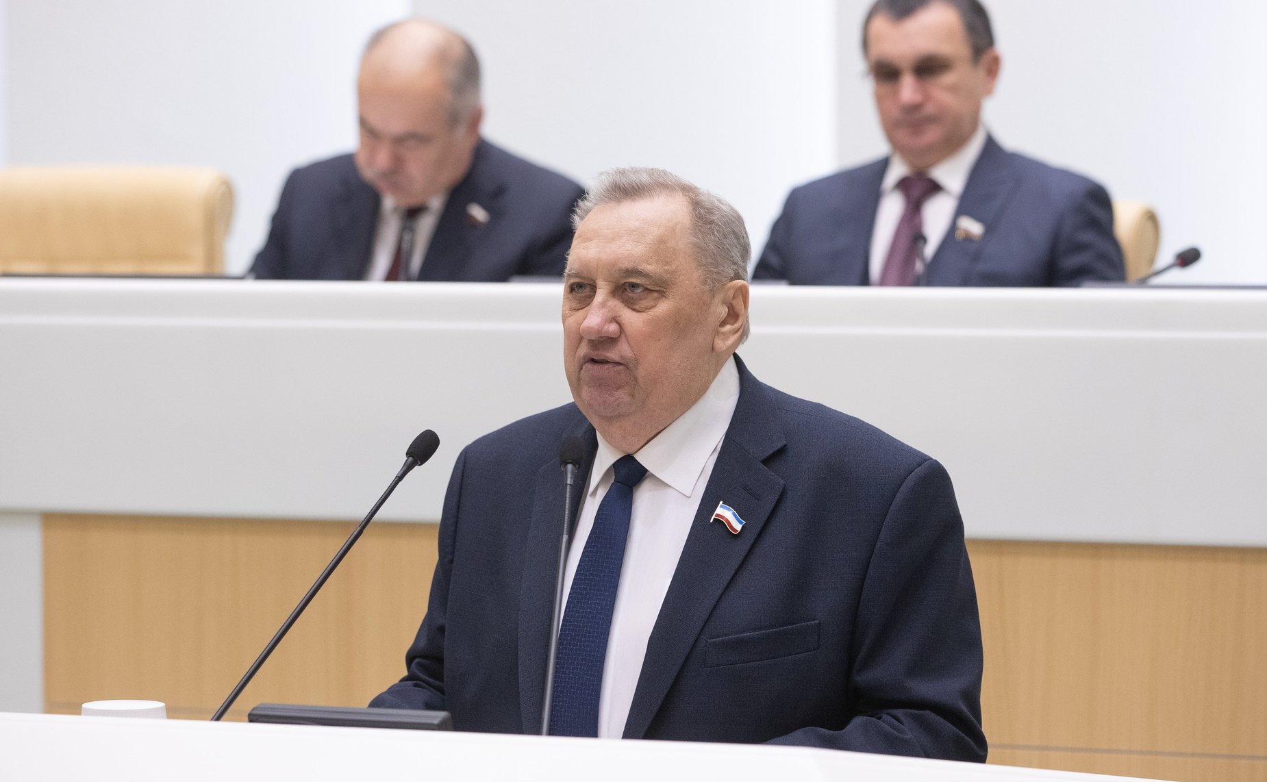 Юрий Минаков