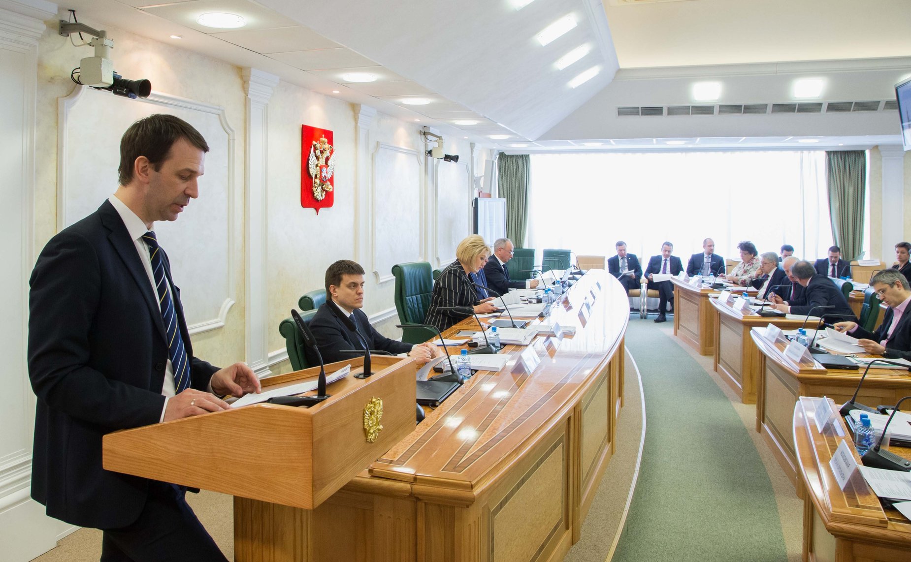 Парламентские слушания на тему «О проекте федерального закона «О научной, научно-технической и инновационной деятельности в Российской Федерации»