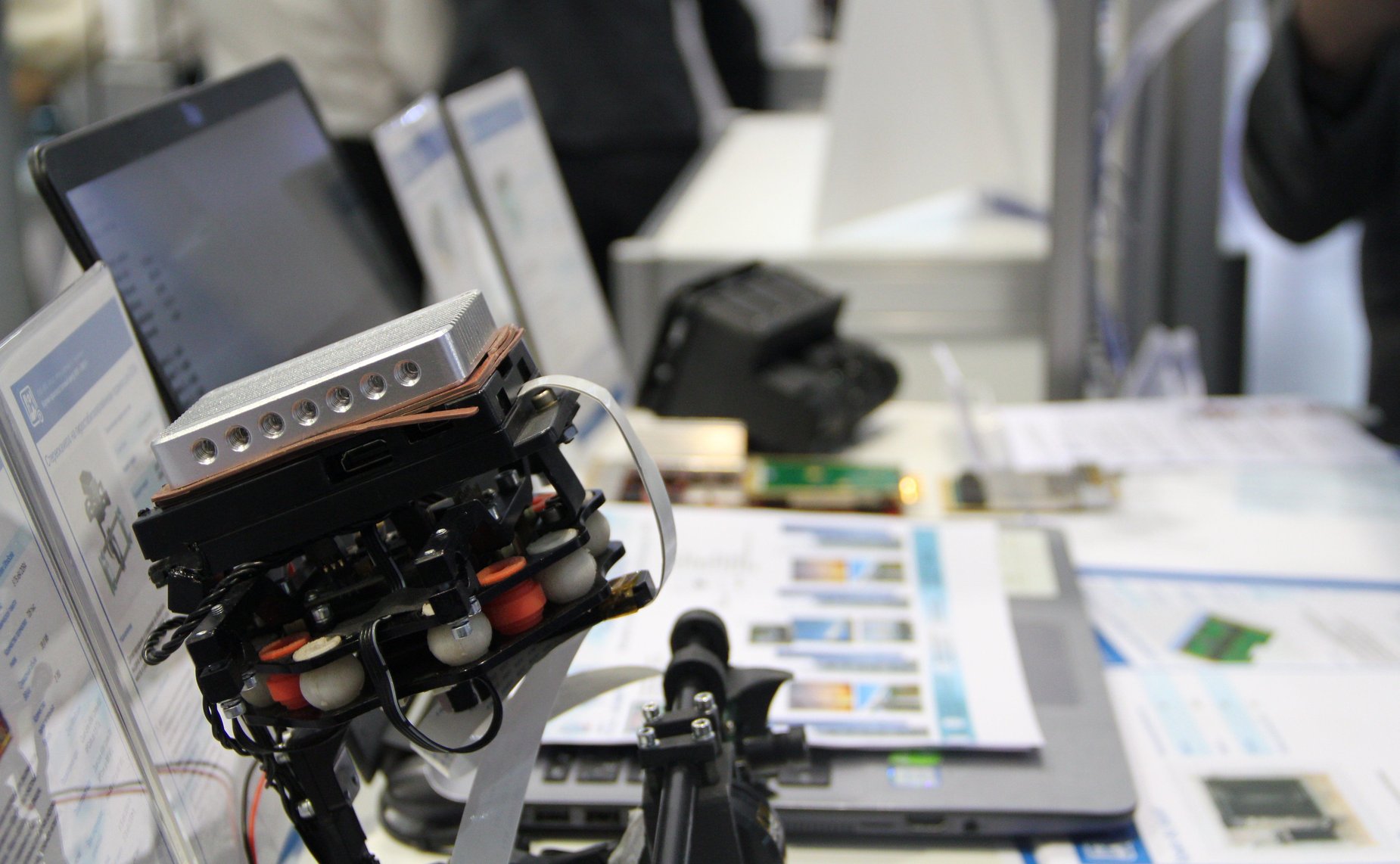 Константин Долгов оценил результаты работы дизайн-центров электроники в рамках выставки «Электроника России»