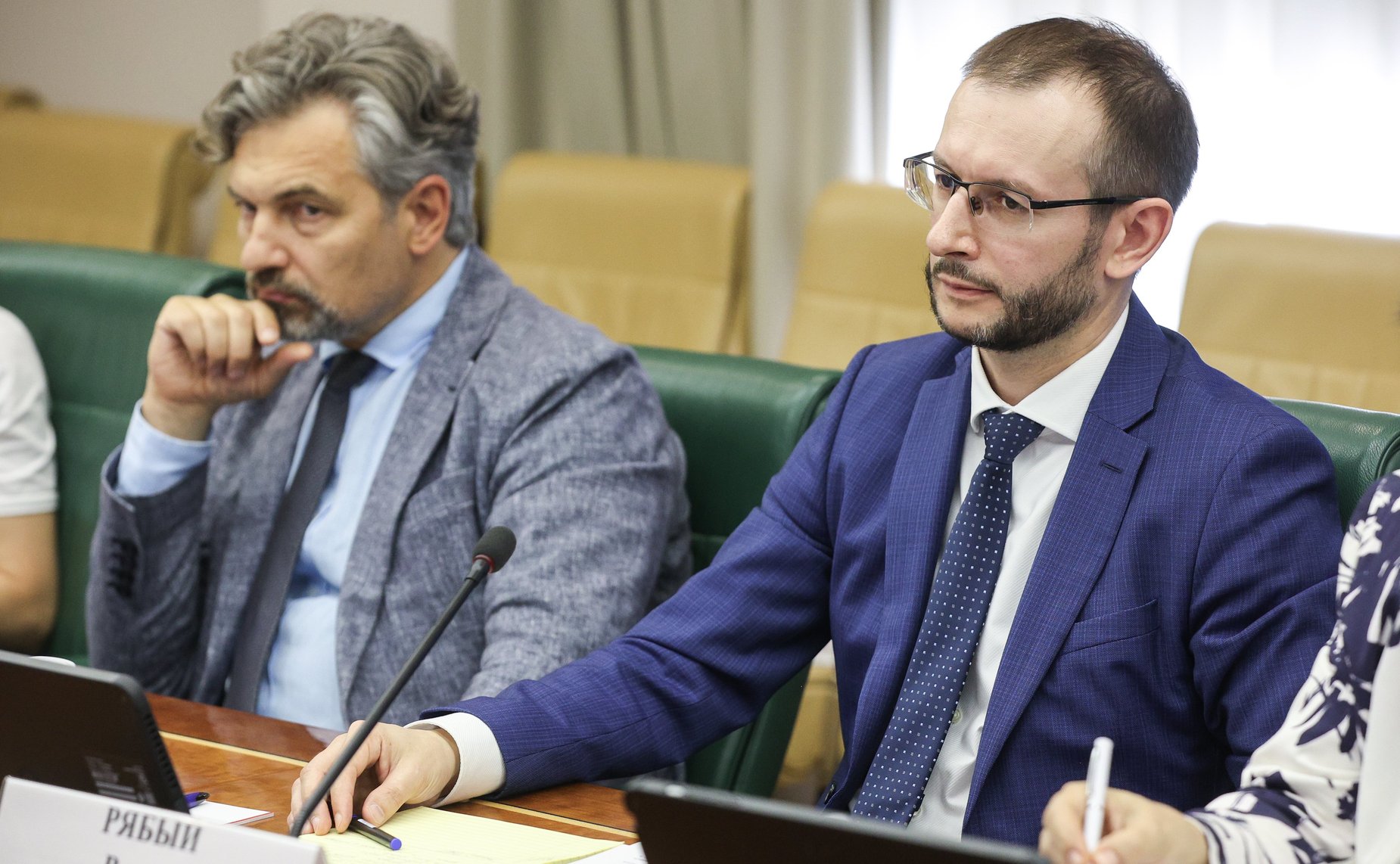 Круглый стол Комитета Совета Федерации по конституционному законодательству и государственному строительству на тему «Проблемы качества оказания юридических услуг: квалифицированное юридическое представительство и адвокатура. Пути взаимодействия»