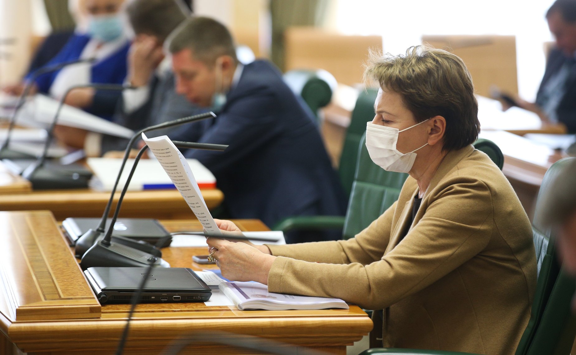 Парламентские слушания на тему «О параметрах проекта федерального бюджета на 2021 год и на плановый период 2022 и 2023 годов»