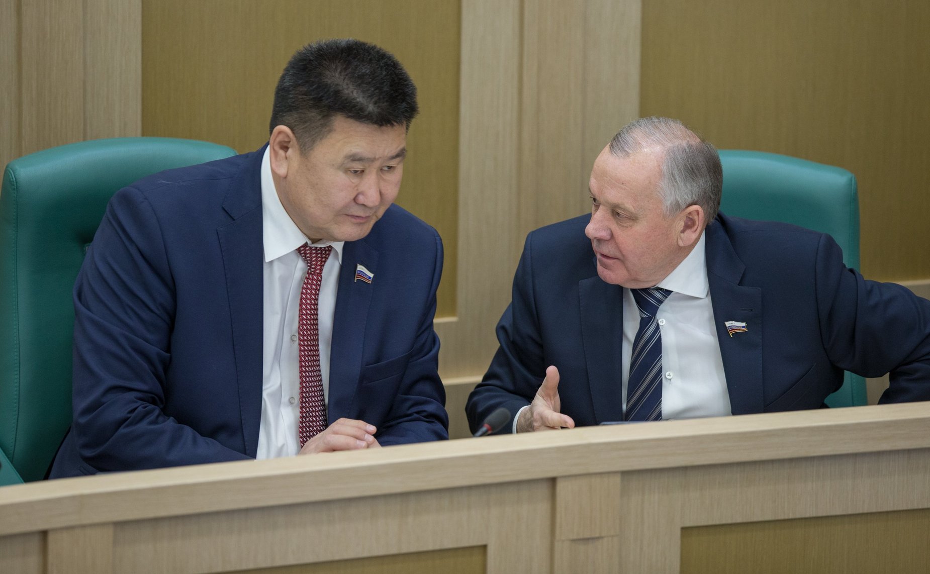 В. Мархаев и В. Шуба