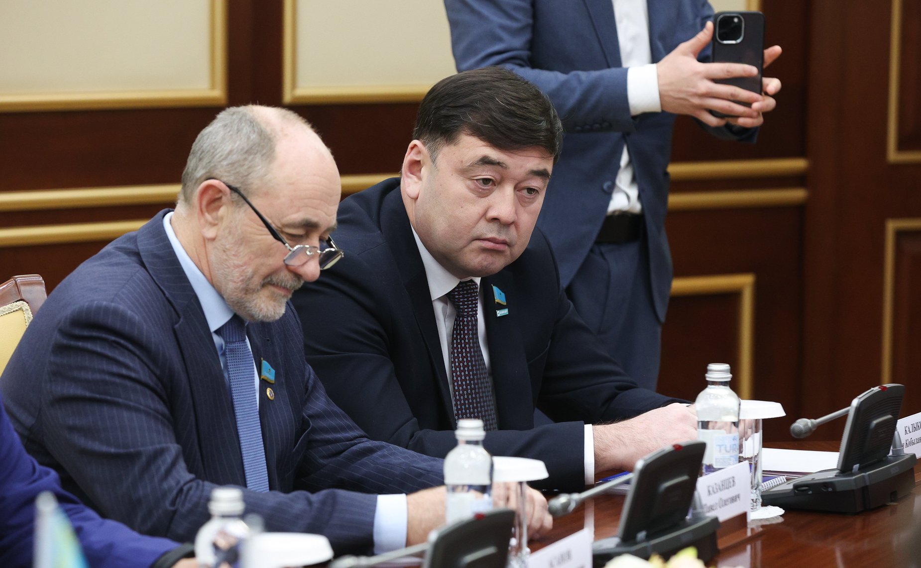 Валентина Матвиенко в рамках официального визита в Астану встретилась с Председателем Мажилиса Парламента Республики Казахстан Ерланом Кошановым
