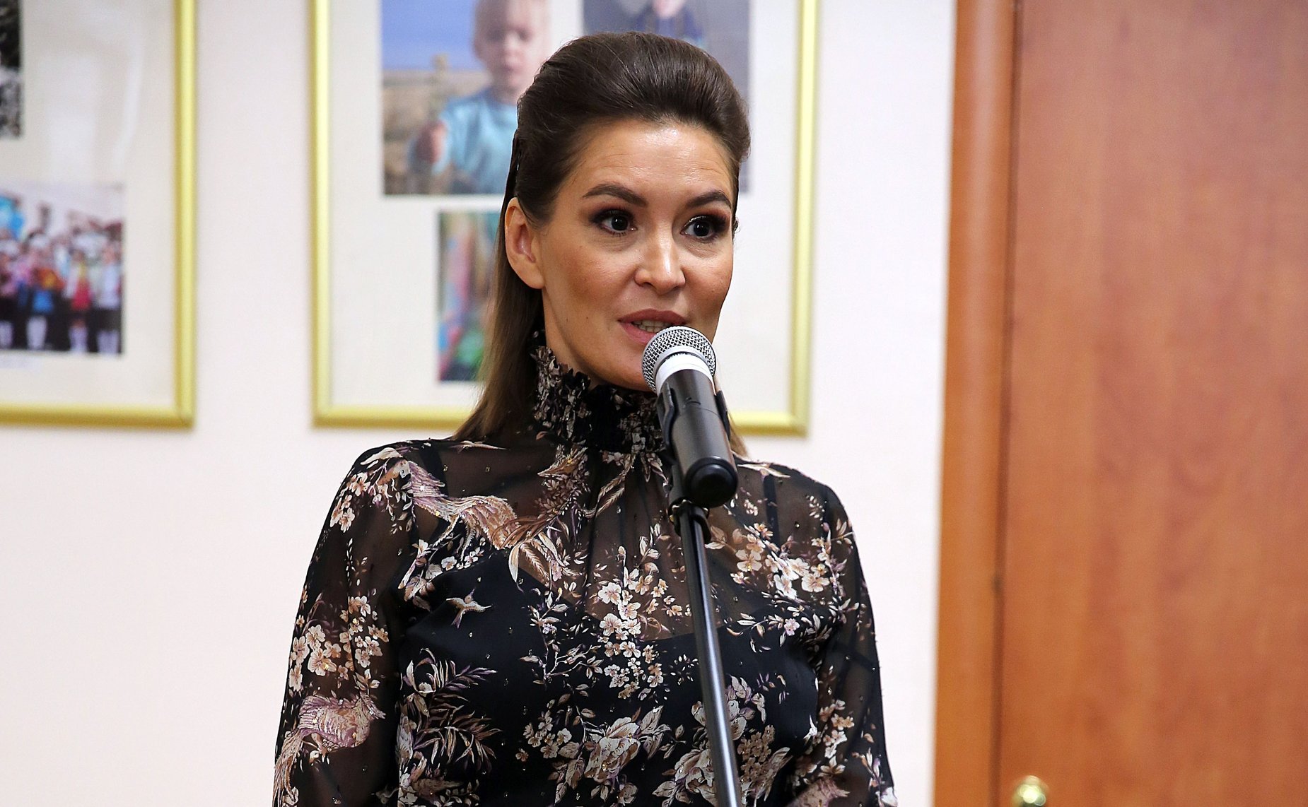 Маргарита Павлова приняла участие в открытии мемориальной доски южноуральцу Анатолию Букрееву