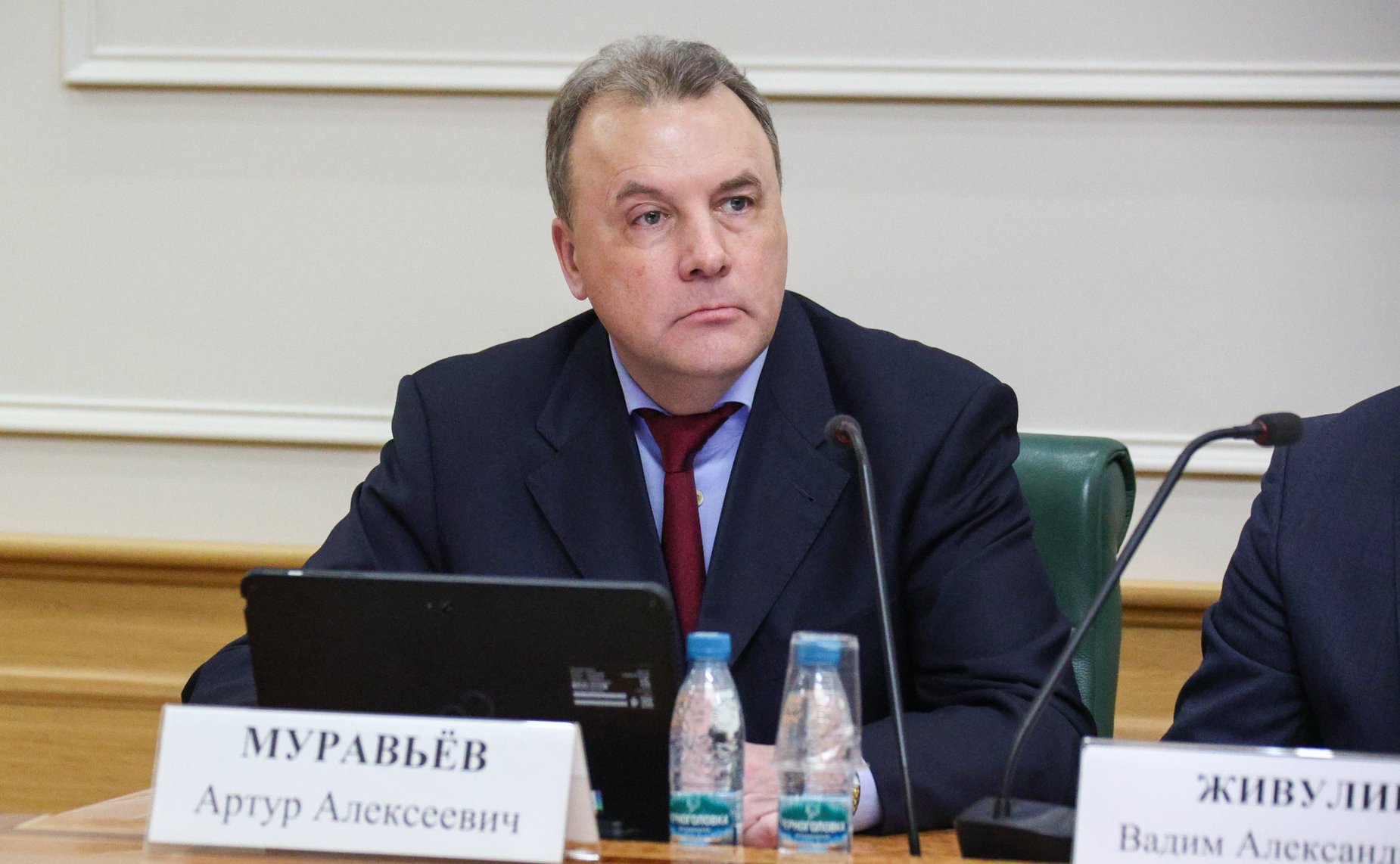 Артур Муравьев