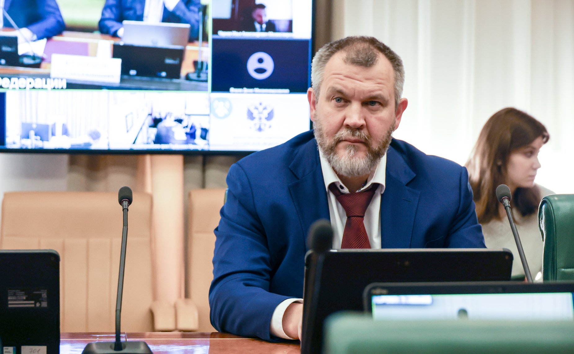 Круглый стол на тему «Сбалансированное развитие энергетического комплекса на территории Дальневосточного федерального округа с учетом перехода на механизмы конкурентного рынка в условиях роста спроса на электрическую энергию»