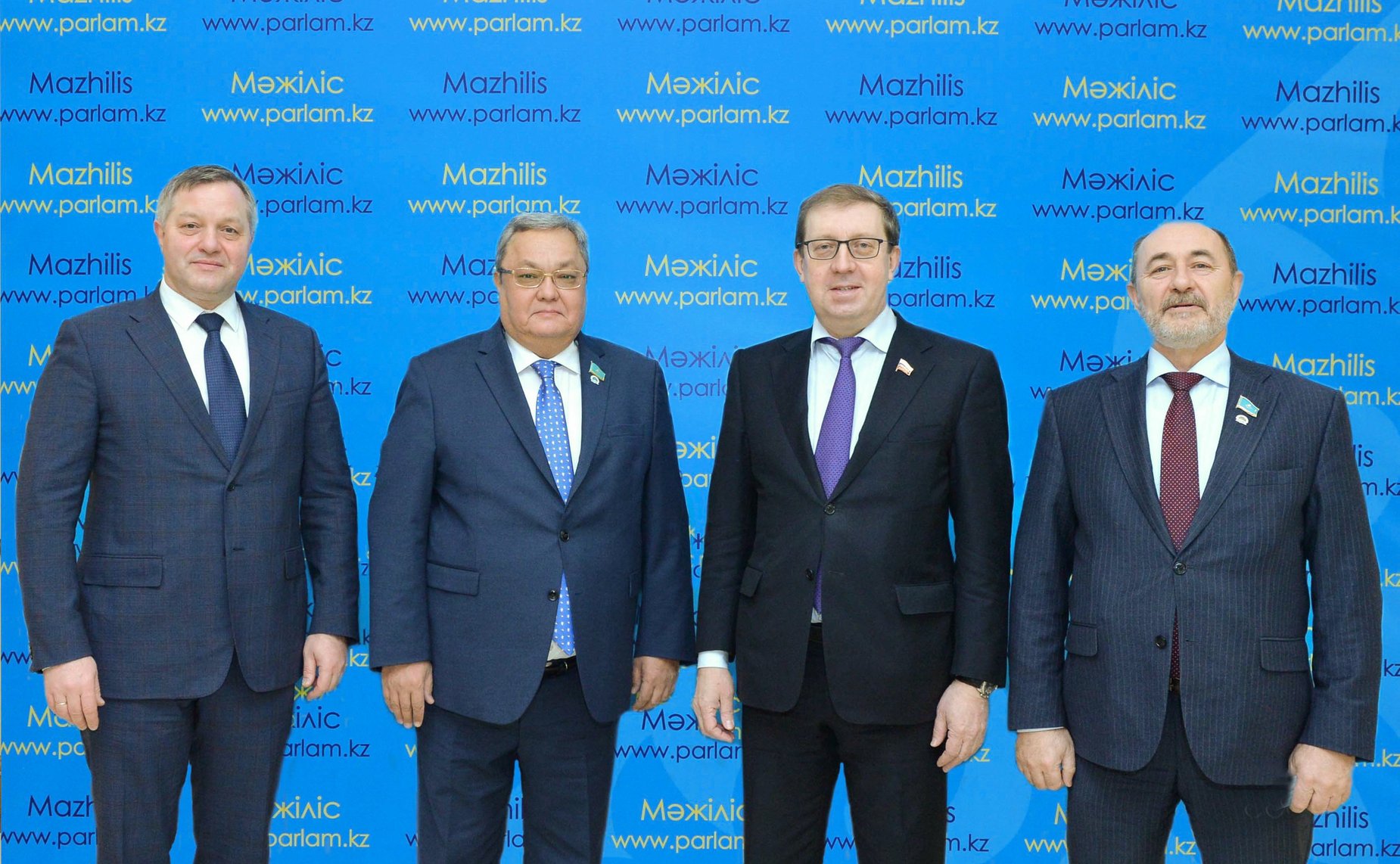 Делегация Совета Федерации принимает участие в наблюдении за проведением выборов депутатов Мажилиса Парламента Республики Казахстан