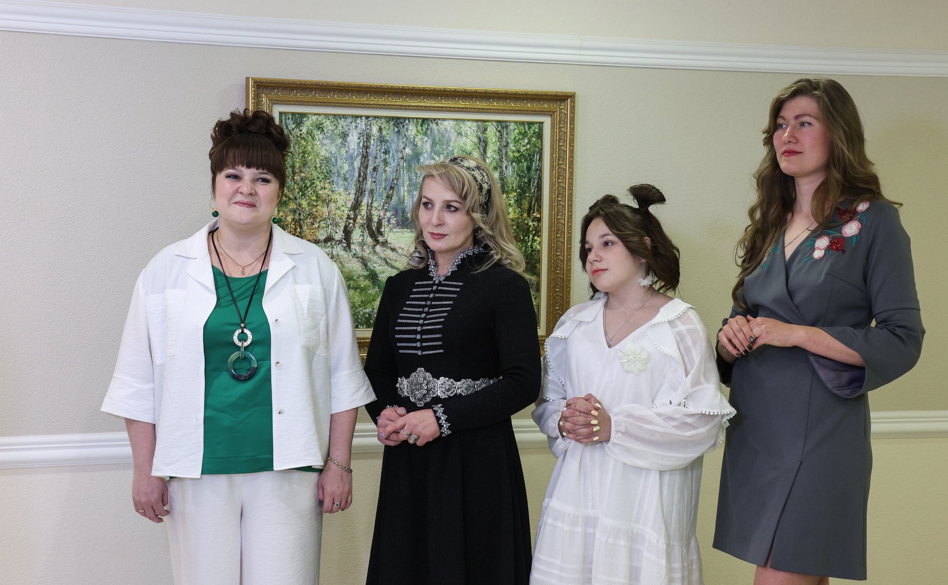 Открытие выставки картин «Культура народов России»