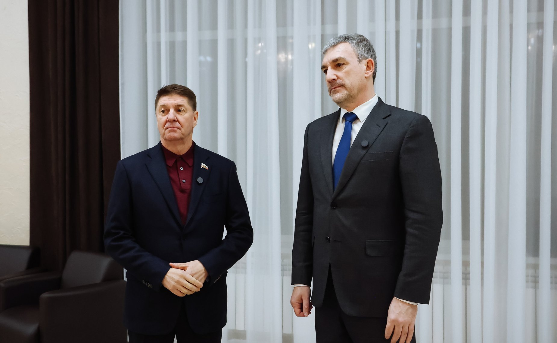 Пресс-подход председателя Комитета СФ по федеративному устройству, региональной политике, местному самоуправлению и делам Севера Андрея Шевченко и губернатора Амурской области Василия Орлова