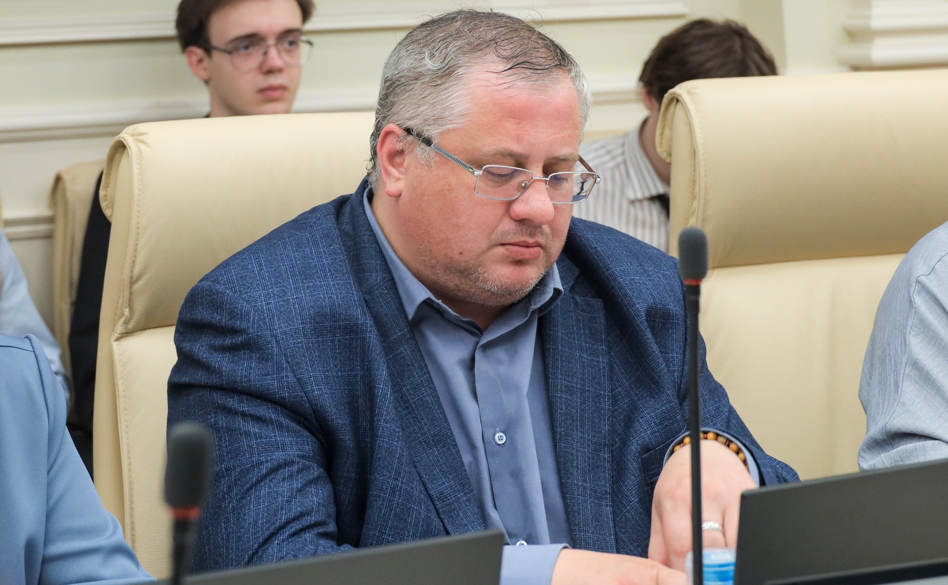 Круглый стол Комитета Совета Федерации по федеративному устройству, региональной политике, местному самоуправлению и делам Севера «Актуальные вопросы совершенствования муниципальной службы»