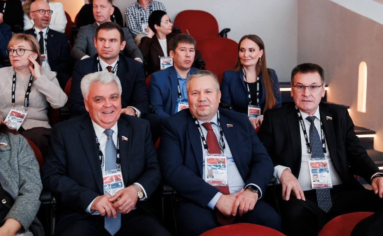 Сенаторы РФ приняли участие в мероприятиях выставки «Платформа будущего: Регион-2030»