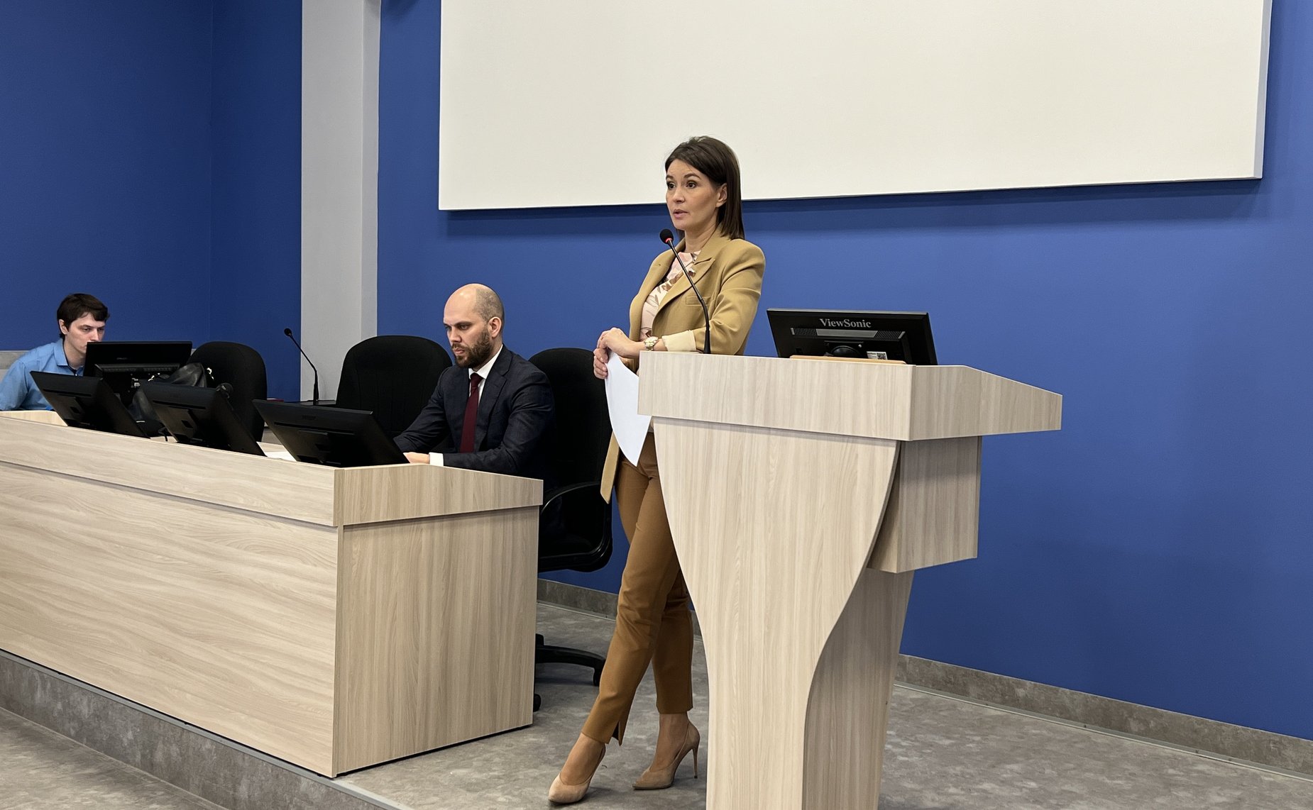 Маргарита Павлова в ходе поездки в регион посетила Институт права Южно-Уральского государственного университета