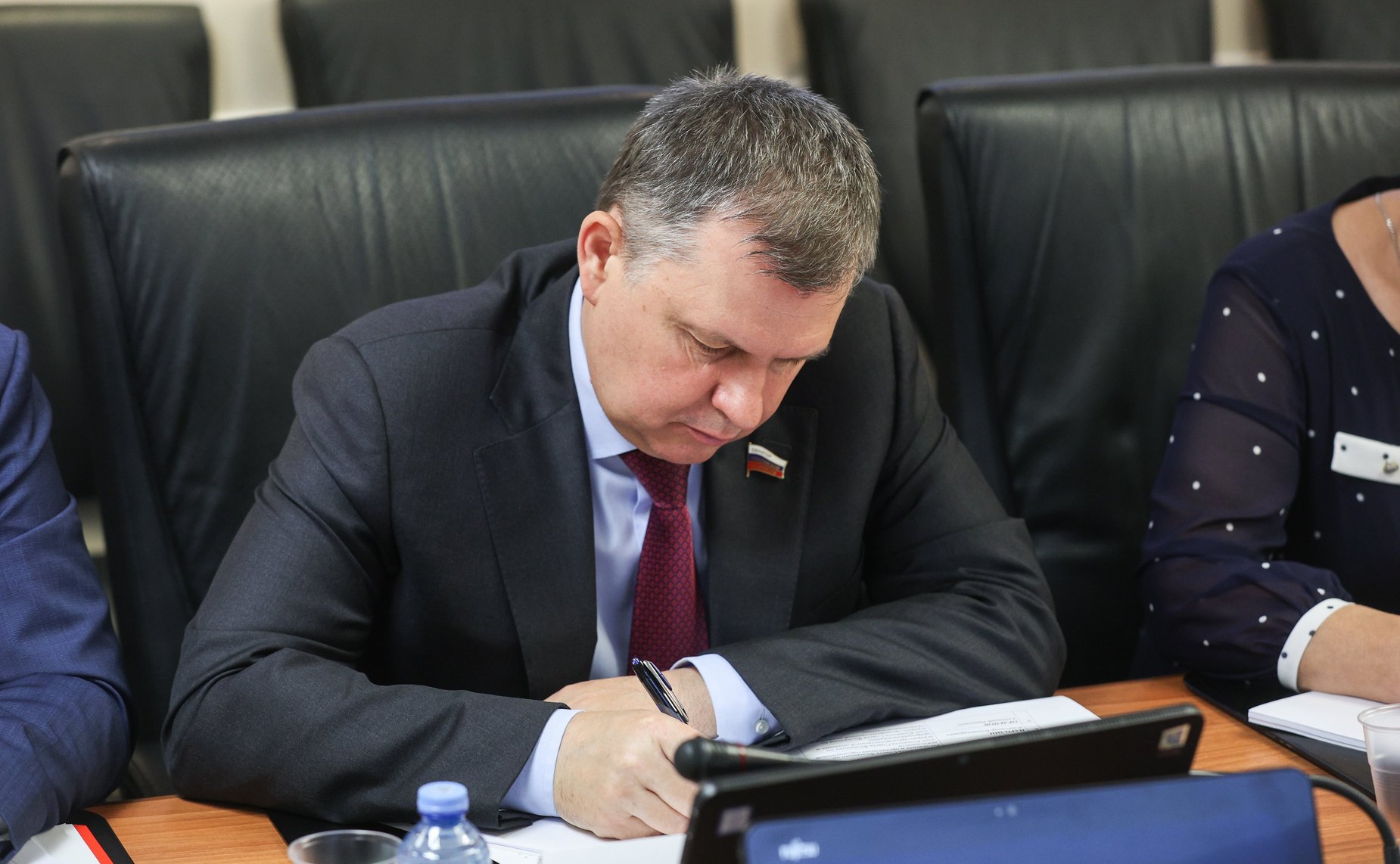 Александр Наролин