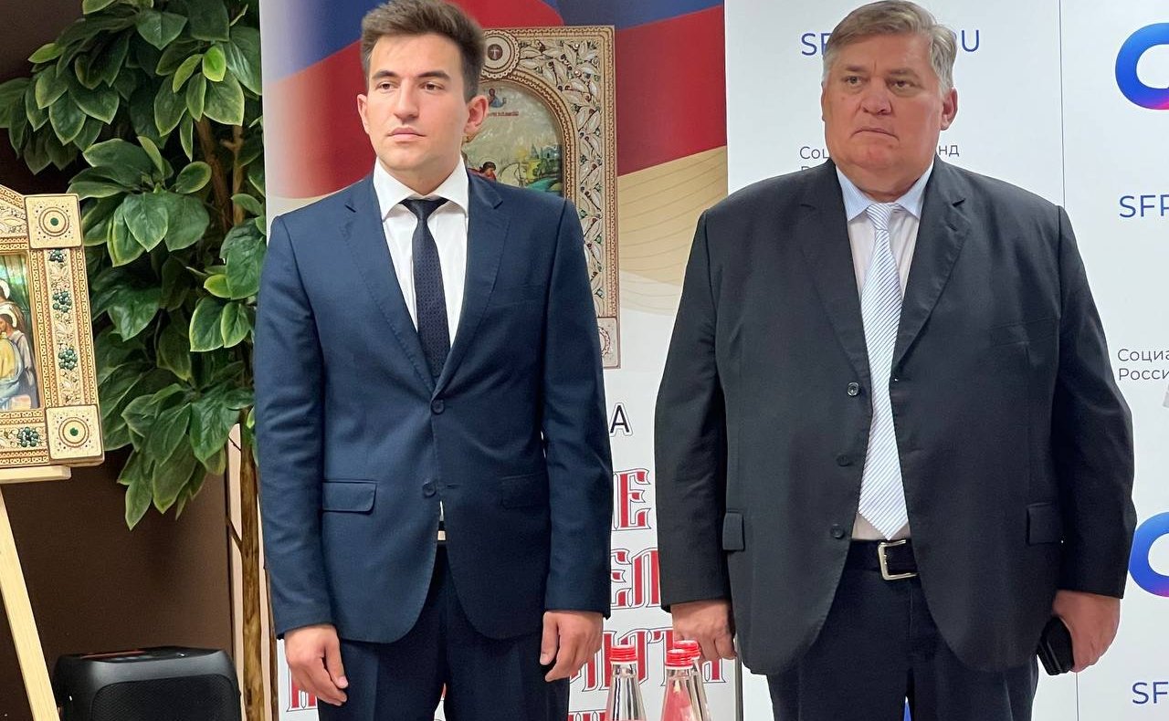 Сергей Колбин принял участие в открытии выставки в Фонде пенсионного и социального страхования Российской Федерации