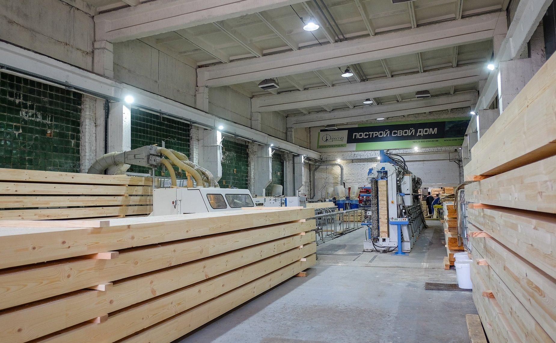 Сенаторы посетили деревоперерабатывающие предприятия в Кировской области