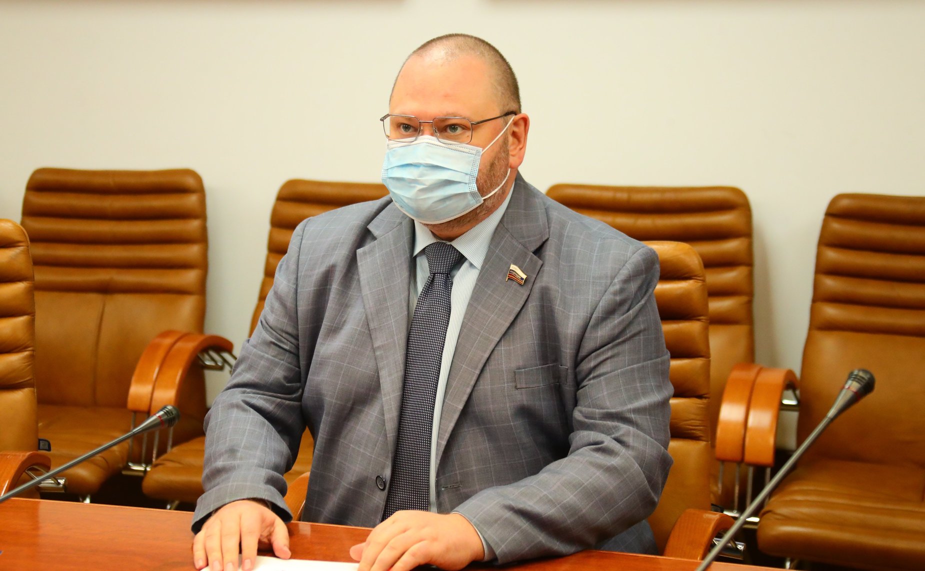 Олег Мельниченко