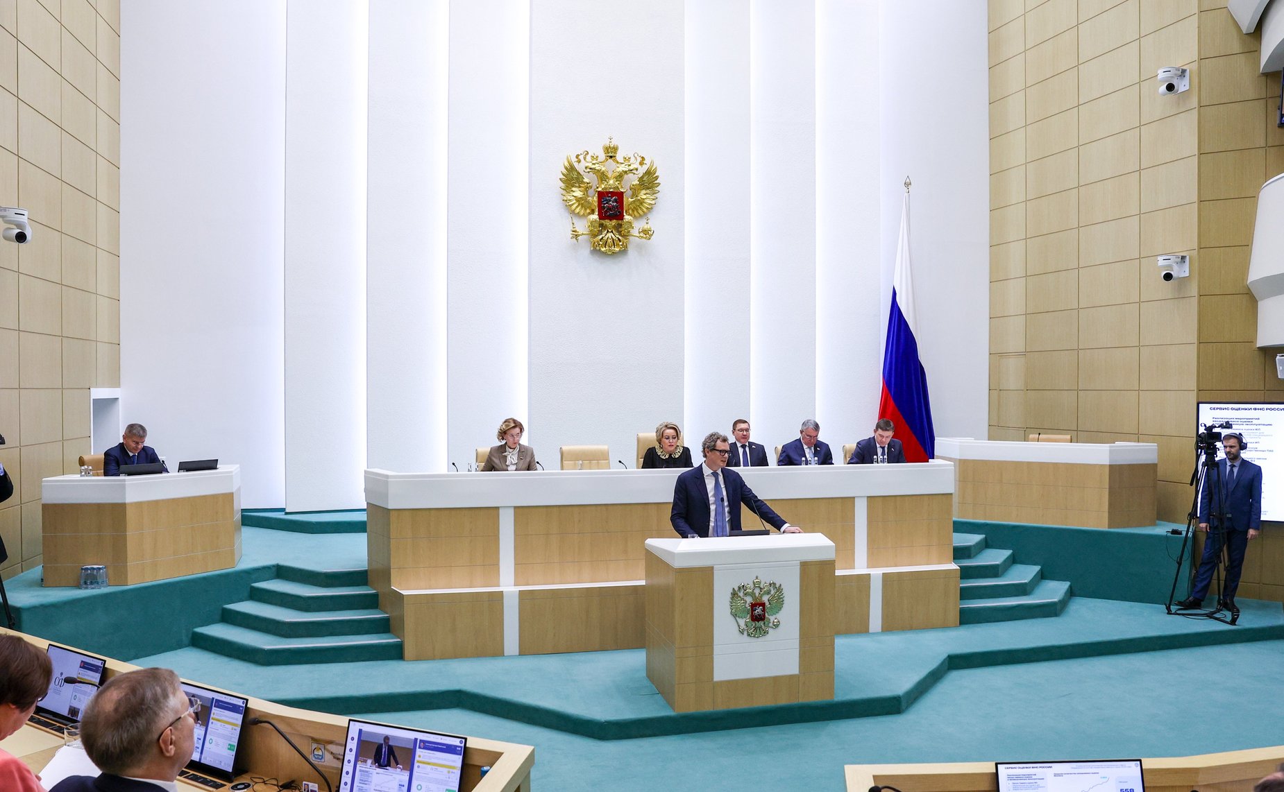 Руководитель Федеральной налоговой службы Даниил Егоров