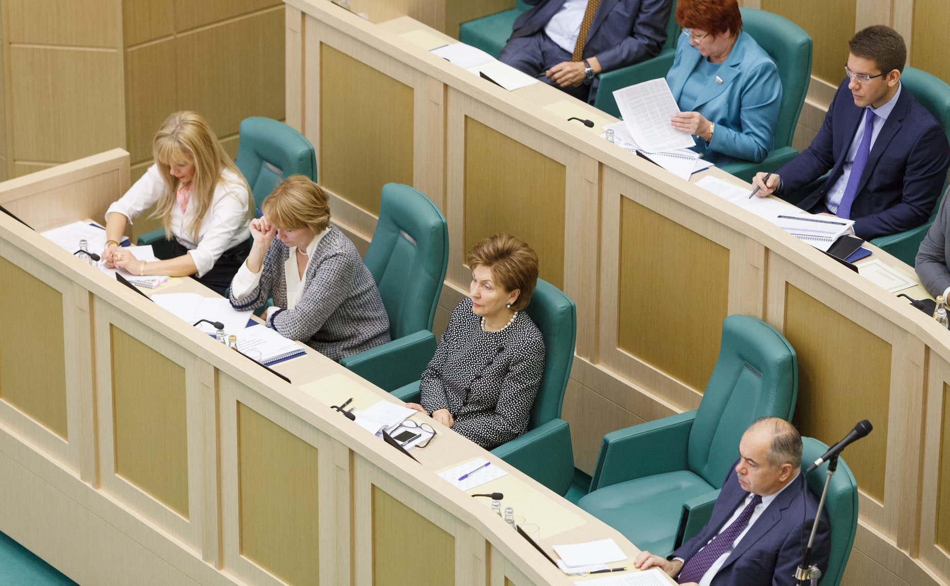 парламентские слушания, посвященные планированию бюджета на 2015 год и на период 2016–2017 годов -14