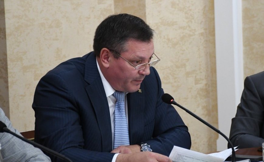 Заместитель председателя Комитета СФ по социальной политике Мохмад Ахмадов провел выездное совещание по вопросу мониторинга реализации положений Федерального закона, направленного на гармонизацию законодательства о спорте