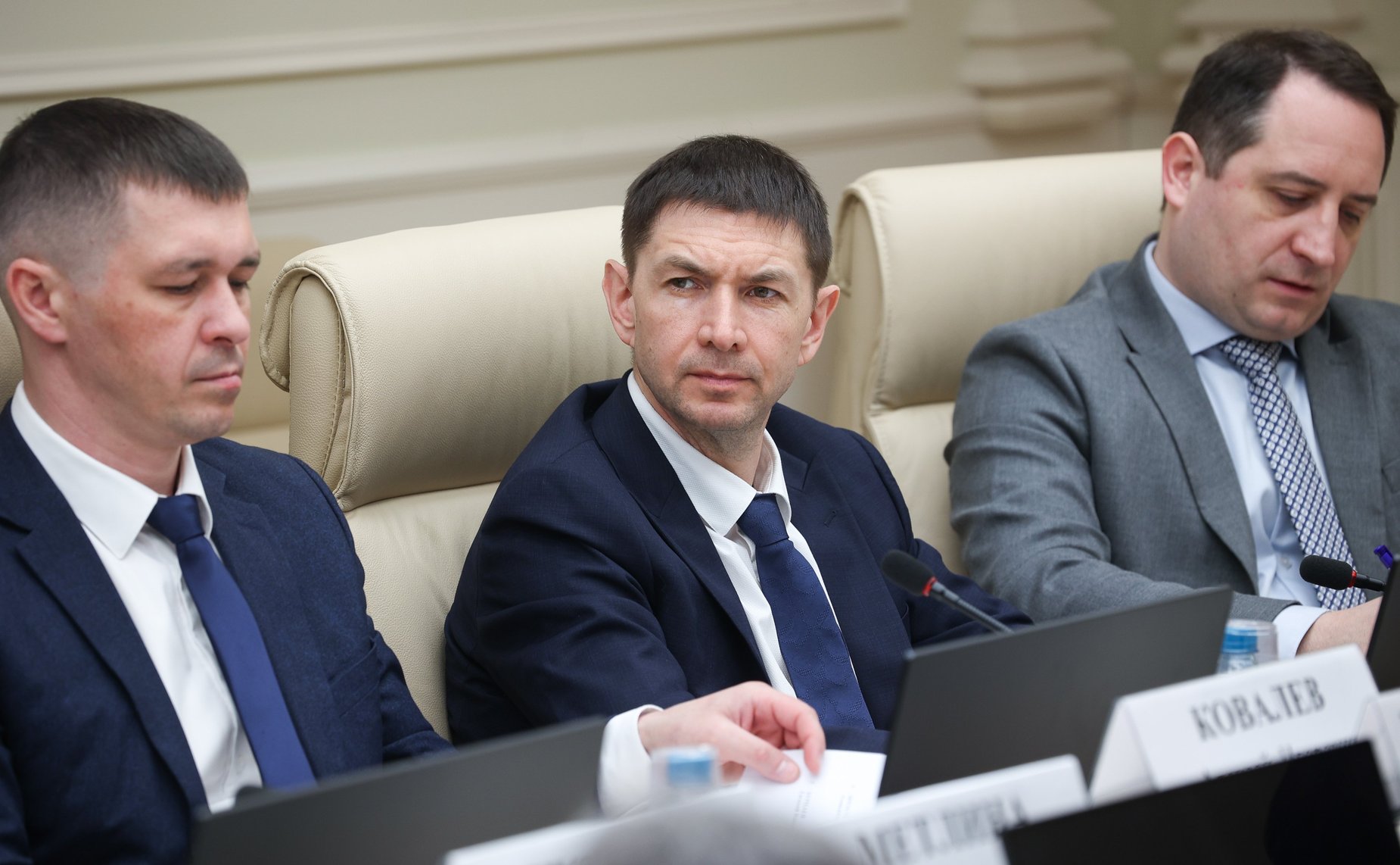 Круглый стол Комиссии СФ по информационной политике и взаимодействия со СМИ на тему «Информация и искусственный интеллект:взаимосвязь, вызовы и угрозы»