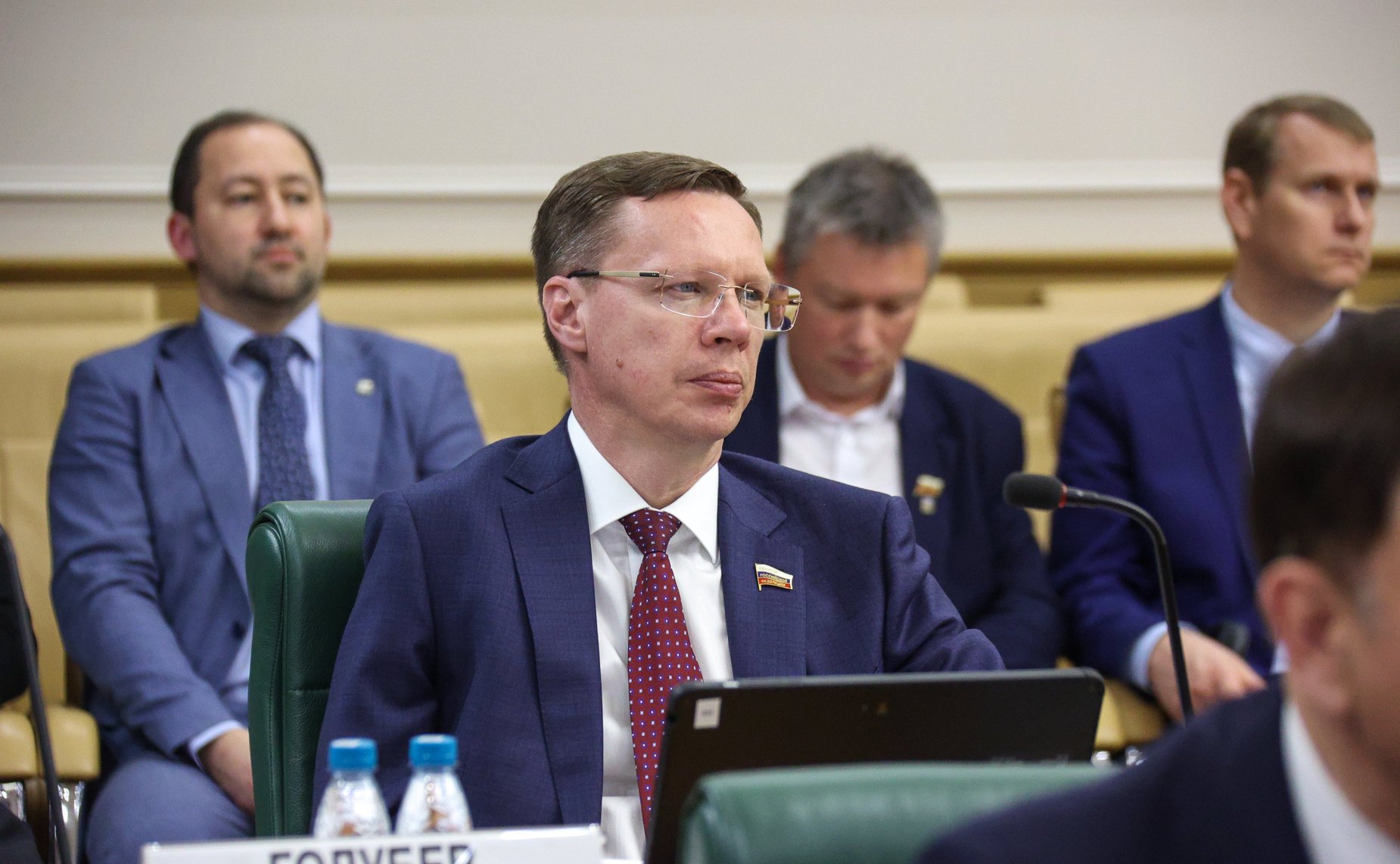 Виталий Назаренко