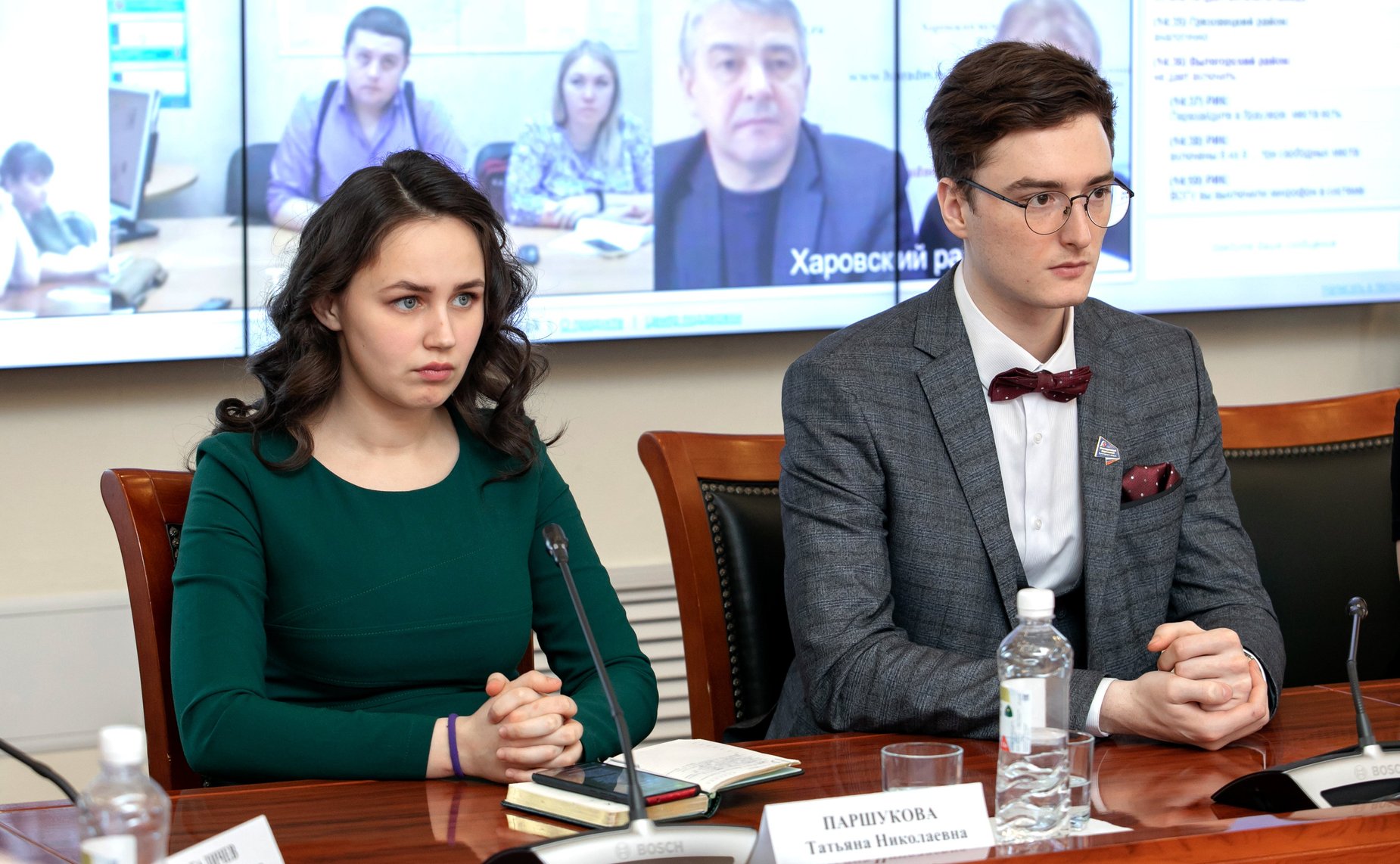 Заседание Дискуссионного клуба при Молодежном парламенте Вологодской области