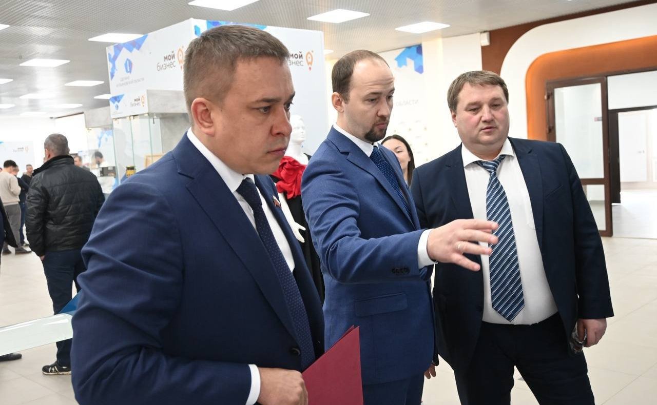 Айрат Гибатдинов принял участие в первом заседании Ассоциации производителей мебельной, деревообрабатывающей промышленности и торговли Ульяновской области