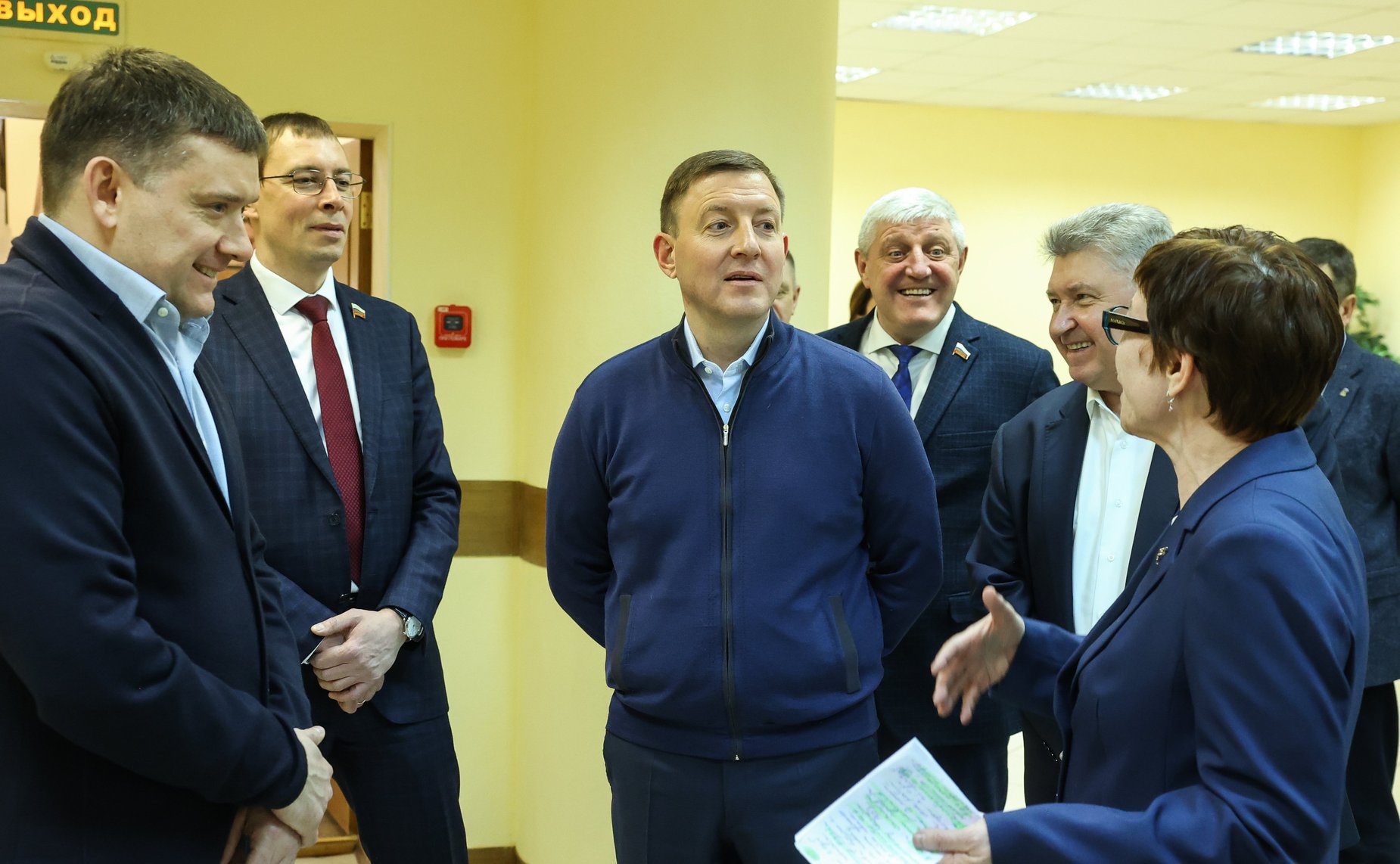 Андрей Турчак и Николай Журавлев провели встречи с победителями шахматного турнира РОСлиги и с воспитанниками Клуба юных летчиков и космонавтов