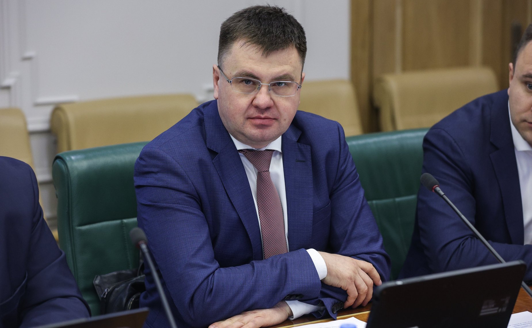 Круглый стол Комитета СФ по экономической политике «О перспективах развития производства и использования электротранспортных средств и создания зарядной инфраструктуры»