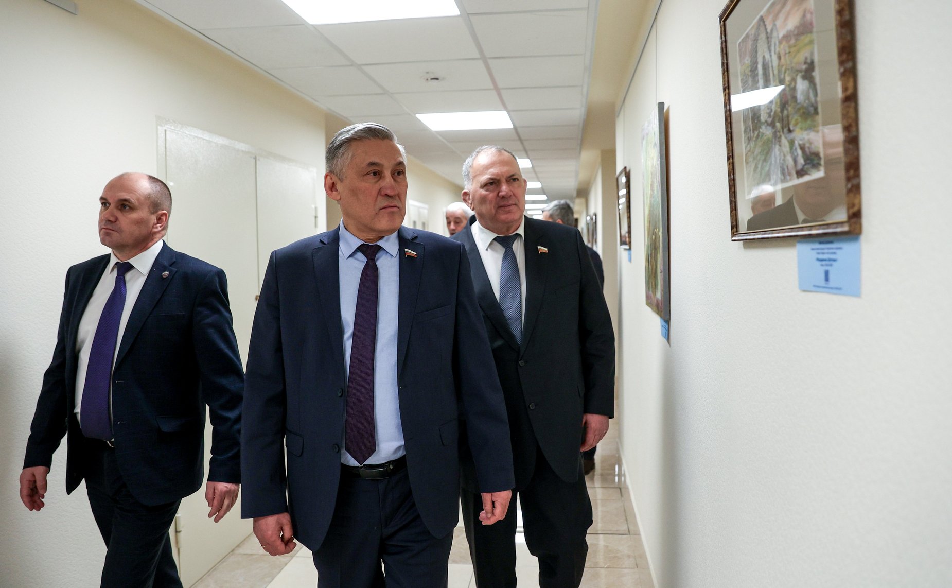 В Совете Федерации открылась выставка заслуженного художника РФ и РСО-Алания Виктора Цаллагова проекта «Лики Братства»