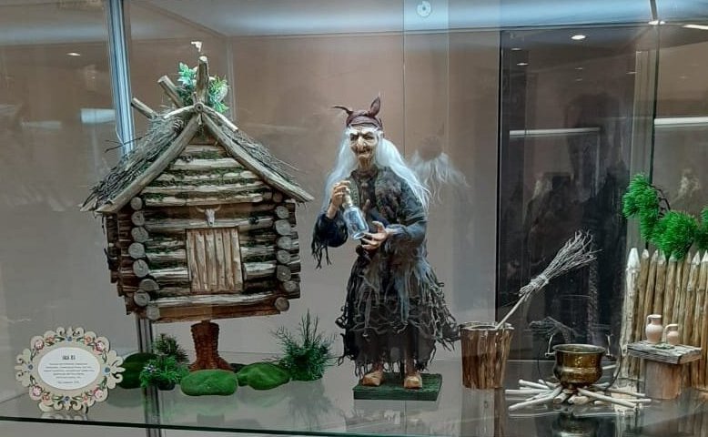 Сергей Березкин принял участие в открытии кукольной экспозиции «Сказки для больших и маленьких»