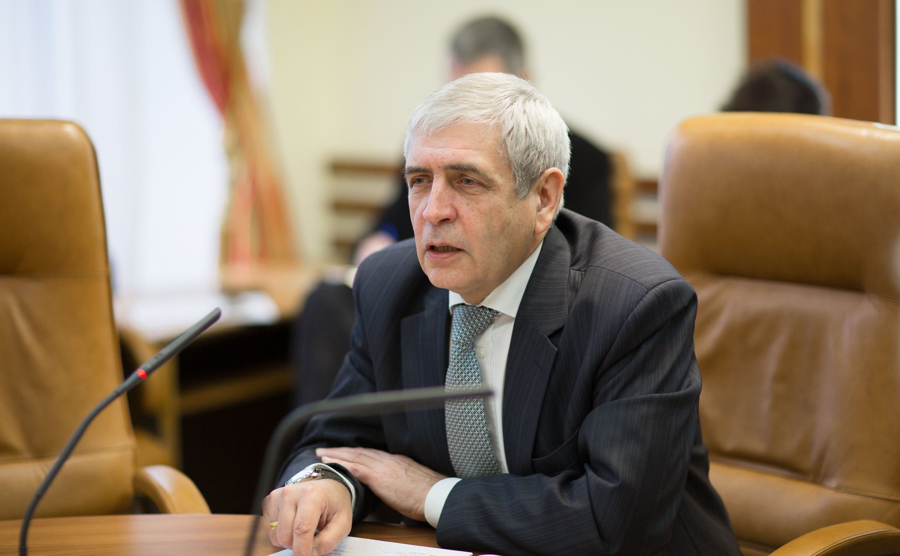 Комитет по межд делам-1